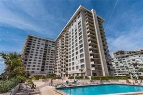 1900 S Ocean Boulevard 10g, Lauderdale-By-The-Sea, FL 33062 — photo 4 of 24