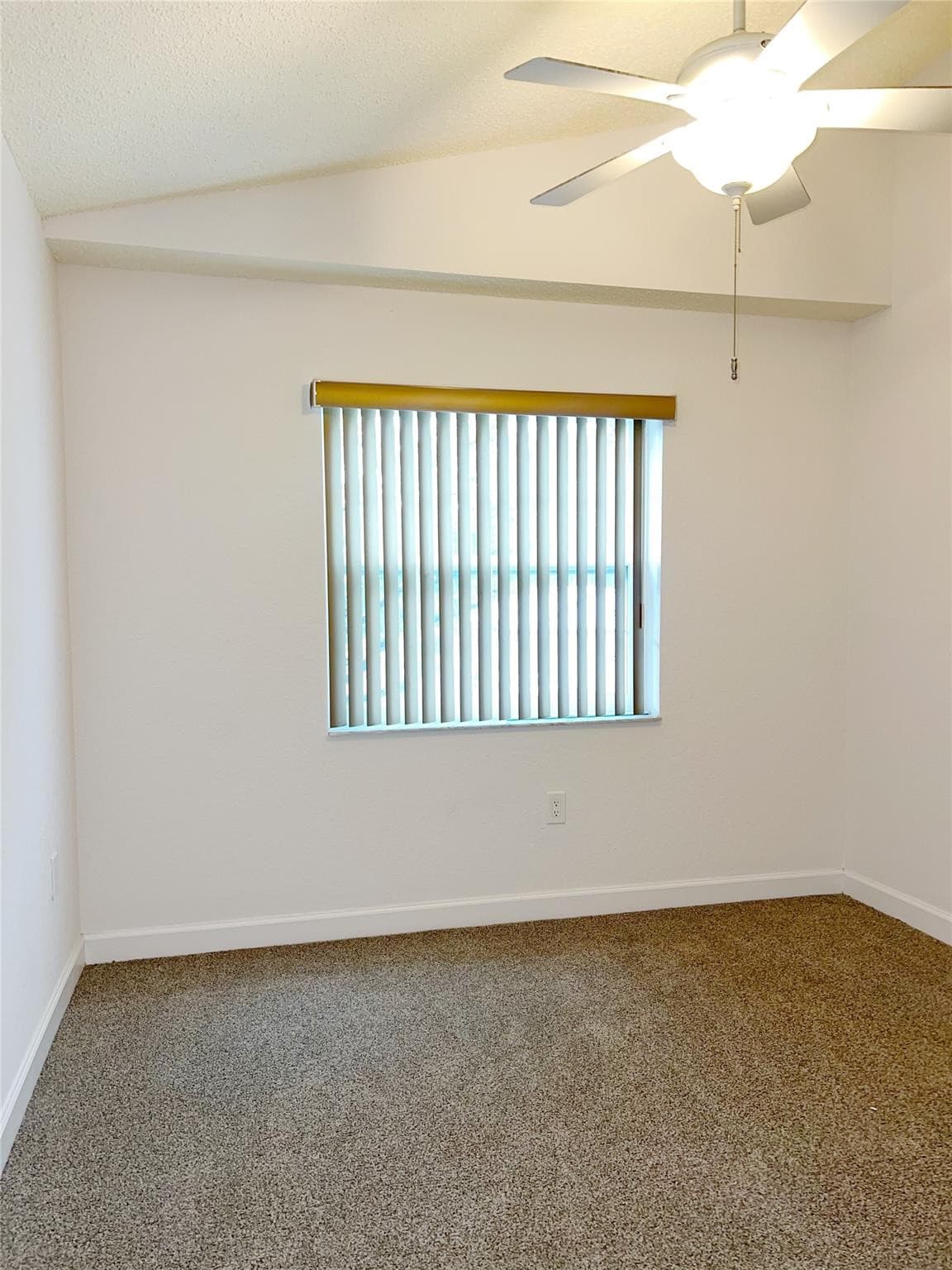 2850 N Oakland Forest Drive 215, Oakland Park, FL 33309 — photo 11 of 25