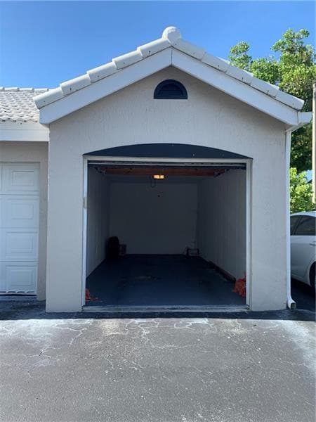 2850 N Oakland Forest Drive 215, Oakland Park, FL 33309 — photo 18 of 25
