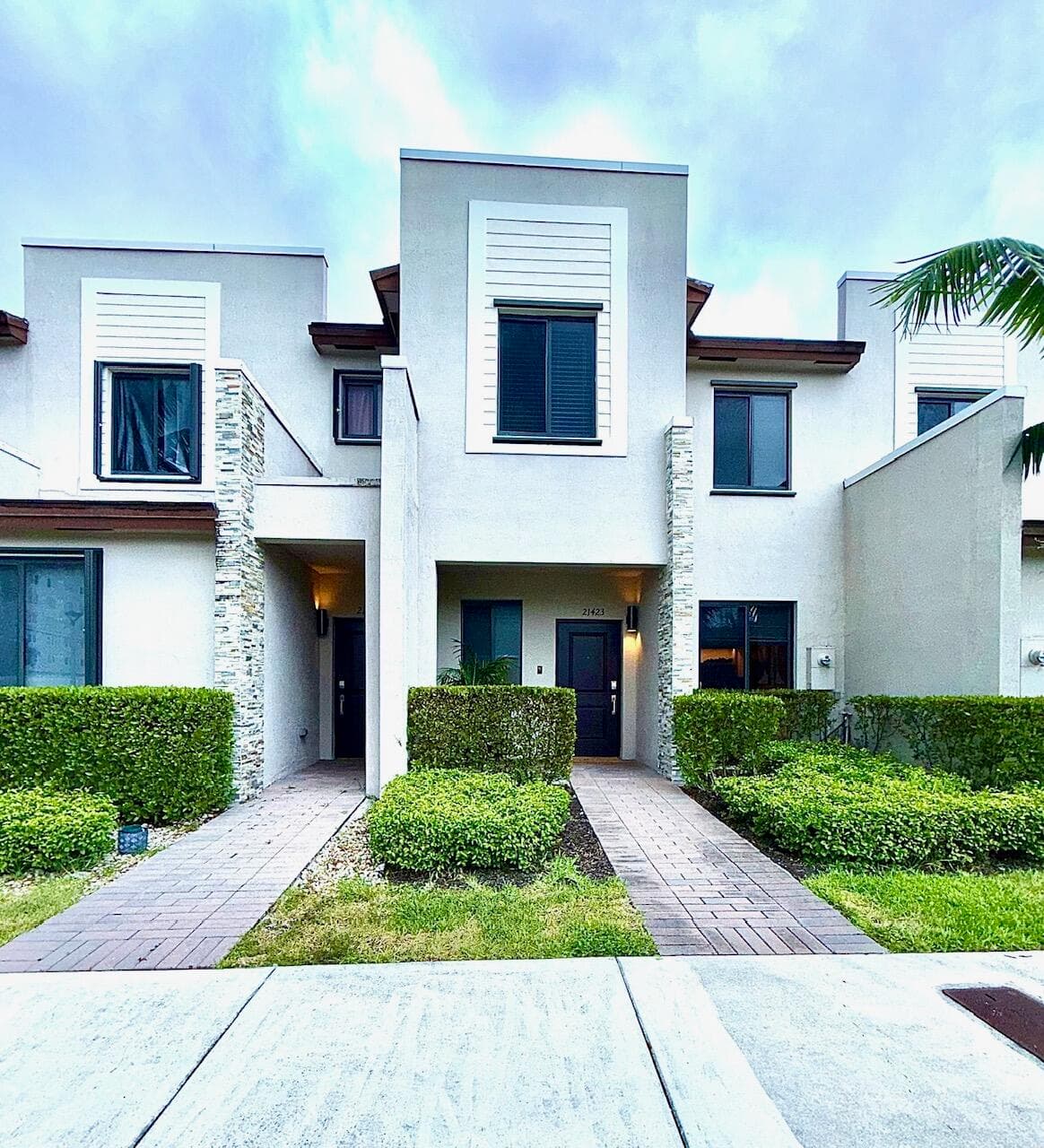 21423 NE 2nd Place, Miami, FL 33179 — photo 1 of 20