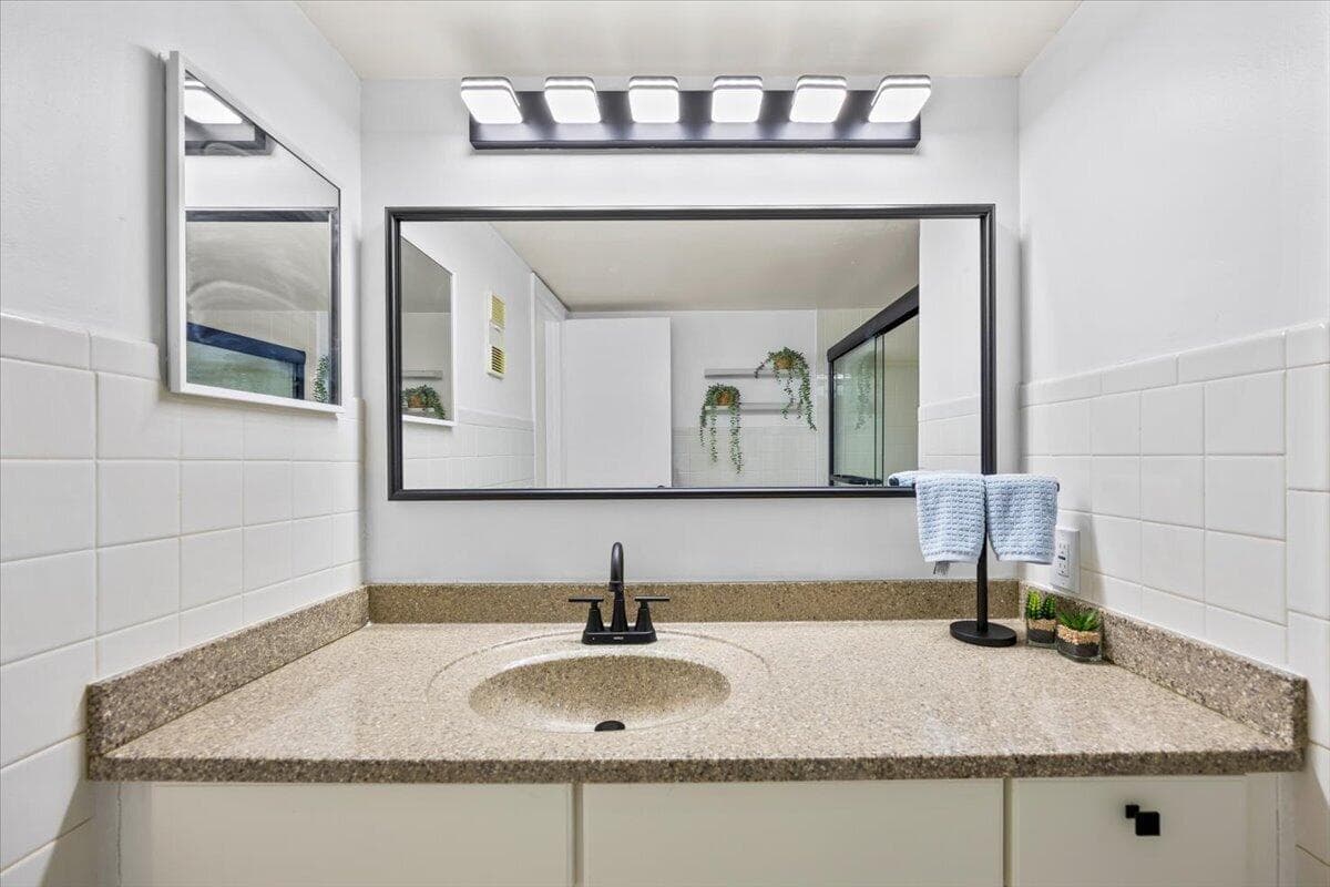 3100 W Rolling Hills Circle 707, Davie, FL 33328 — photo 23 of 39