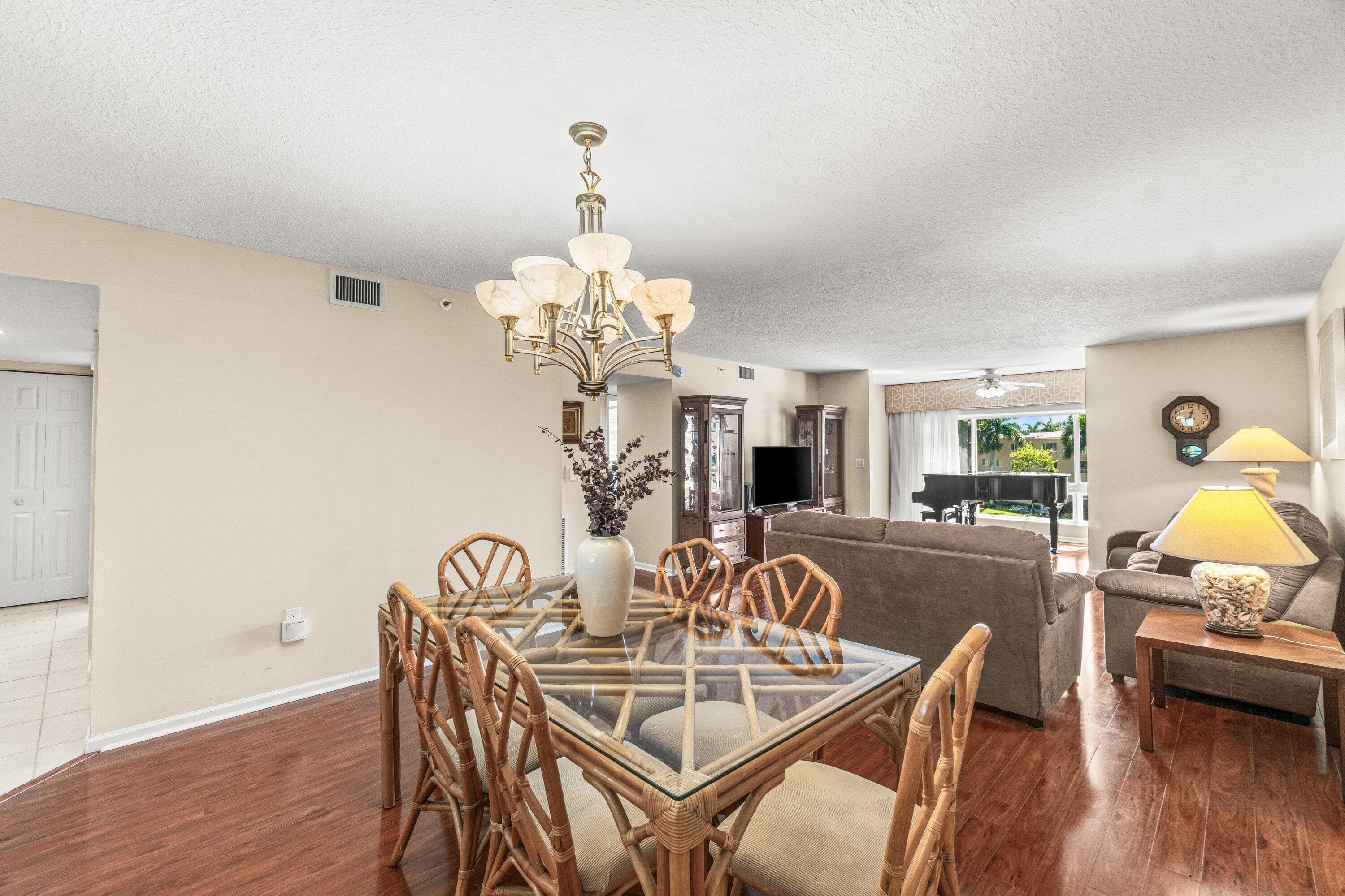 12560 Majesty Circle 401, Boynton Beach, FL 33437 — photo 15 of 48