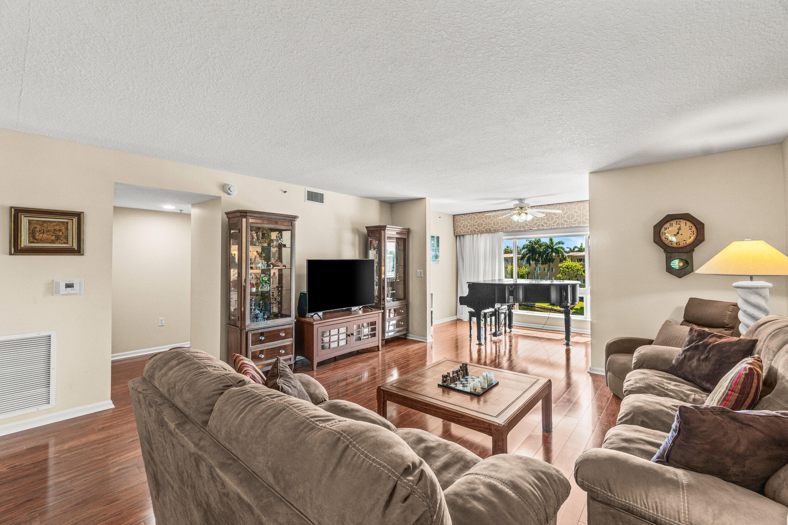 12560 Majesty Circle 401, Boynton Beach, FL 33437 — photo 3 of 48