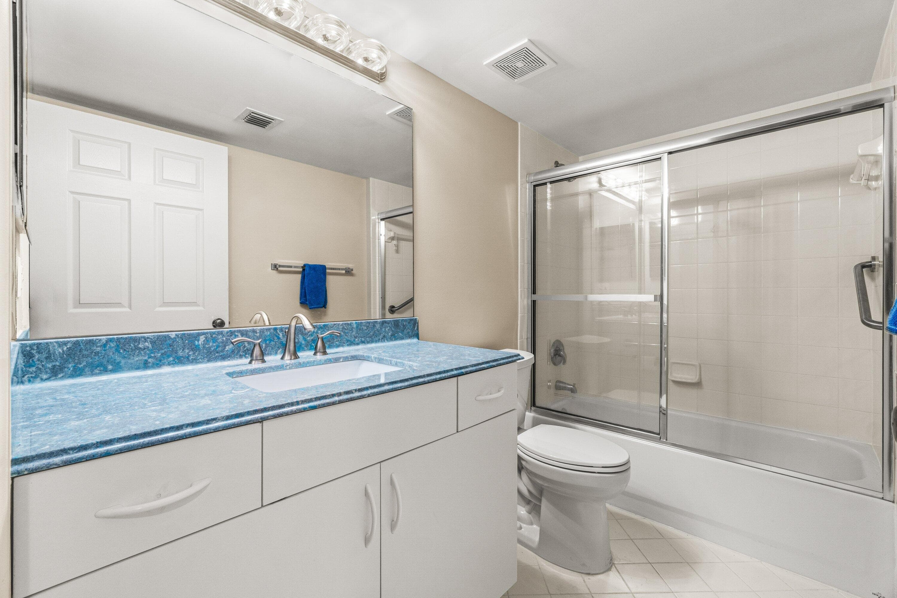 12560 Majesty Circle 401, Boynton Beach, FL 33437 — photo 26 of 48