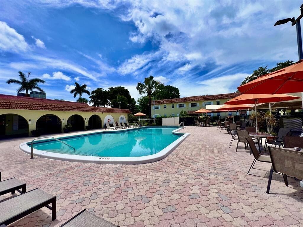 5660 SW 3rd Place 105, Margate, FL 33068 — photo 13 of 13