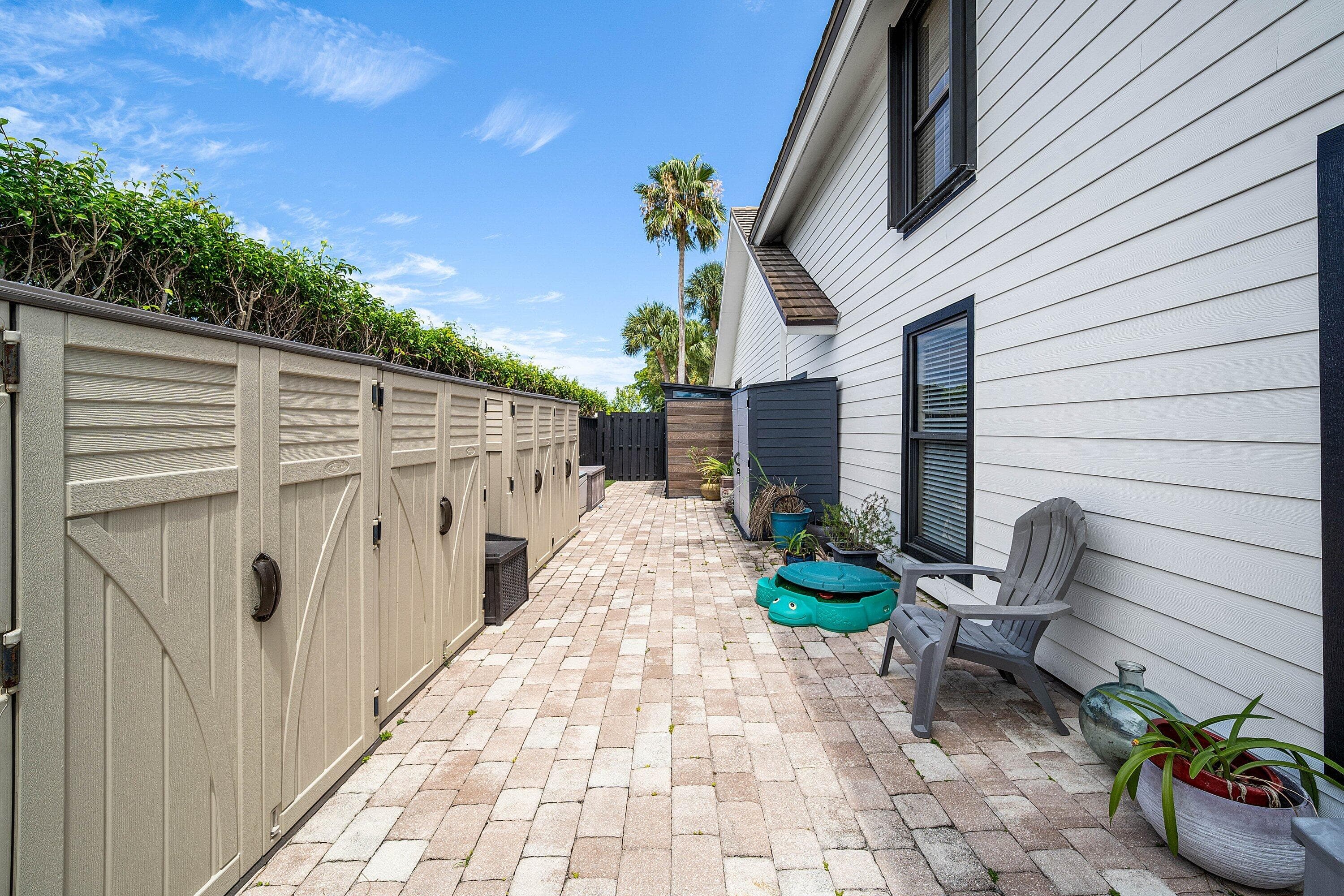 2707 Biarritz Drive, Palm Beach Gardens, FL 33410 — photo 56 of 80