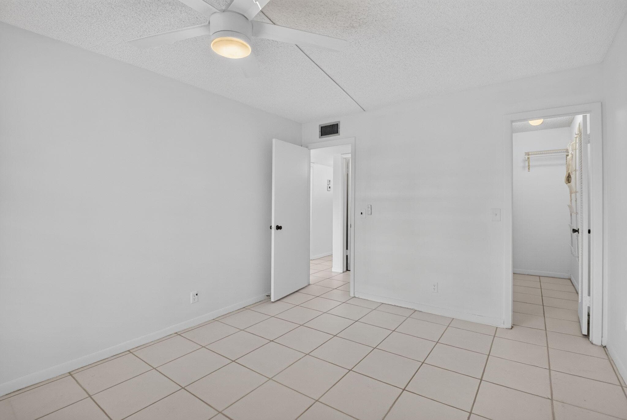 200 Normandy E 200, Delray Beach, FL 33484 — photo 14 of 53