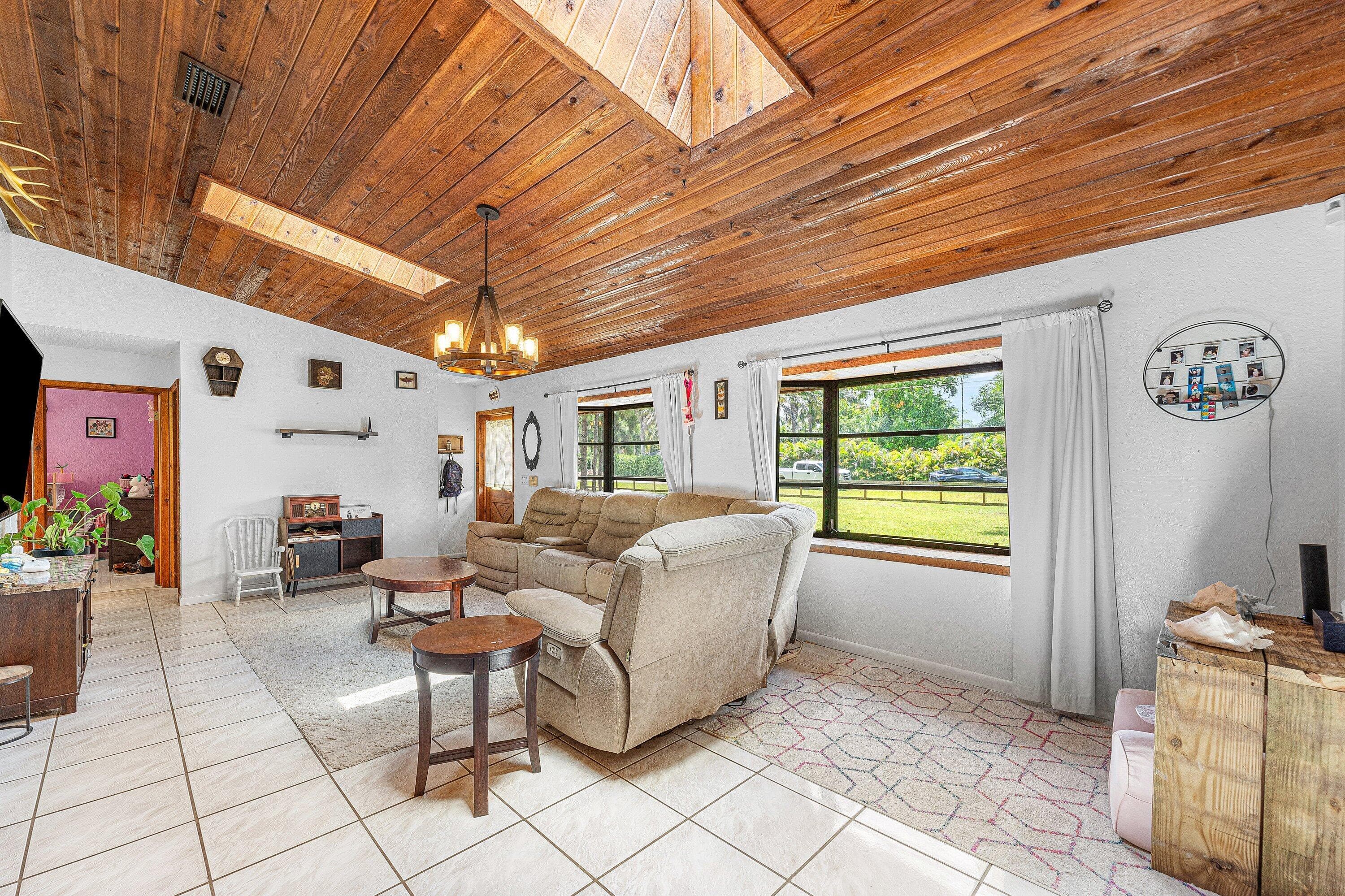 16355 Lancashire Drive E, Loxahatchee, FL 33470 — photo 8 of 29