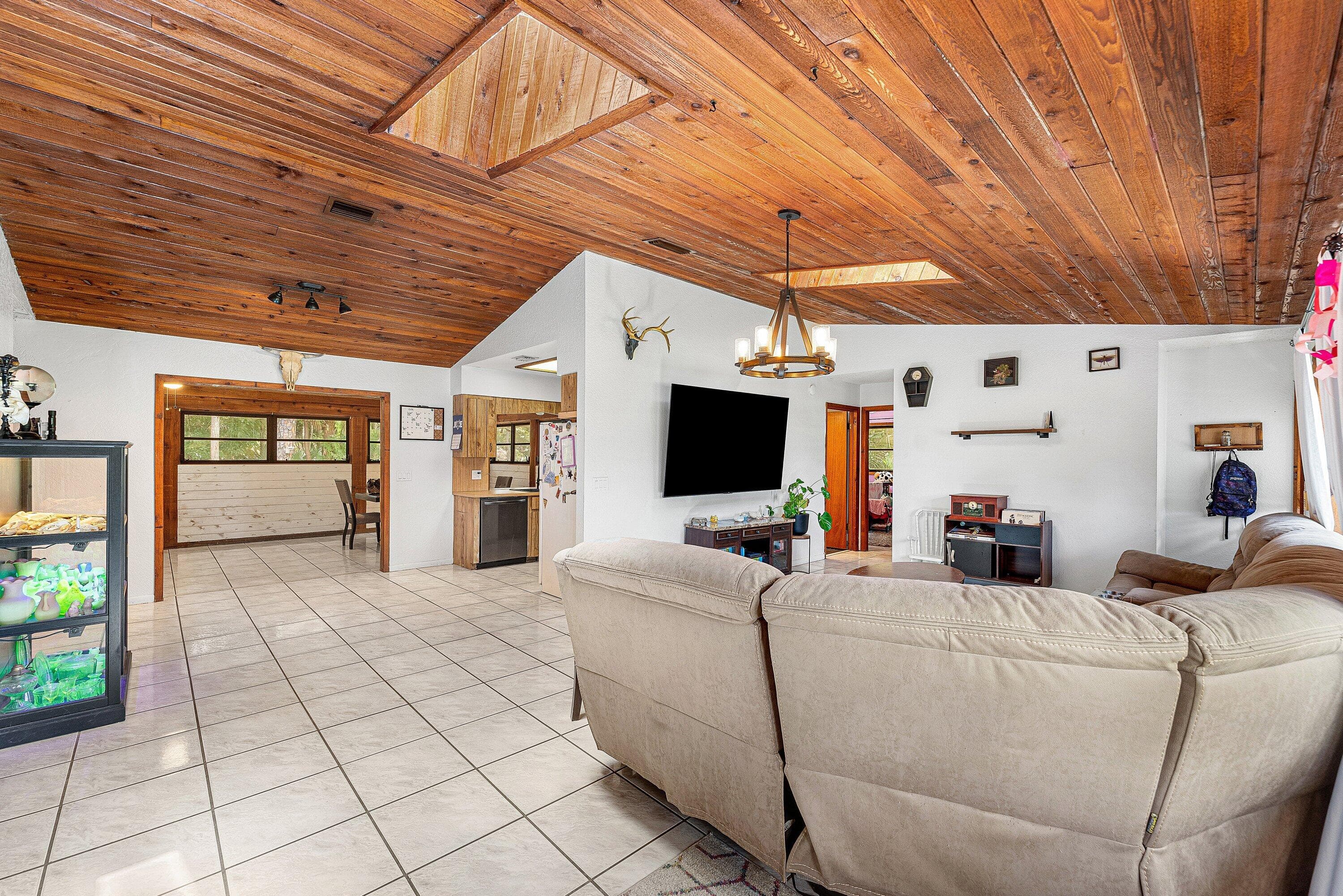 16355 Lancashire Drive E, Loxahatchee, FL 33470 — photo 11 of 29