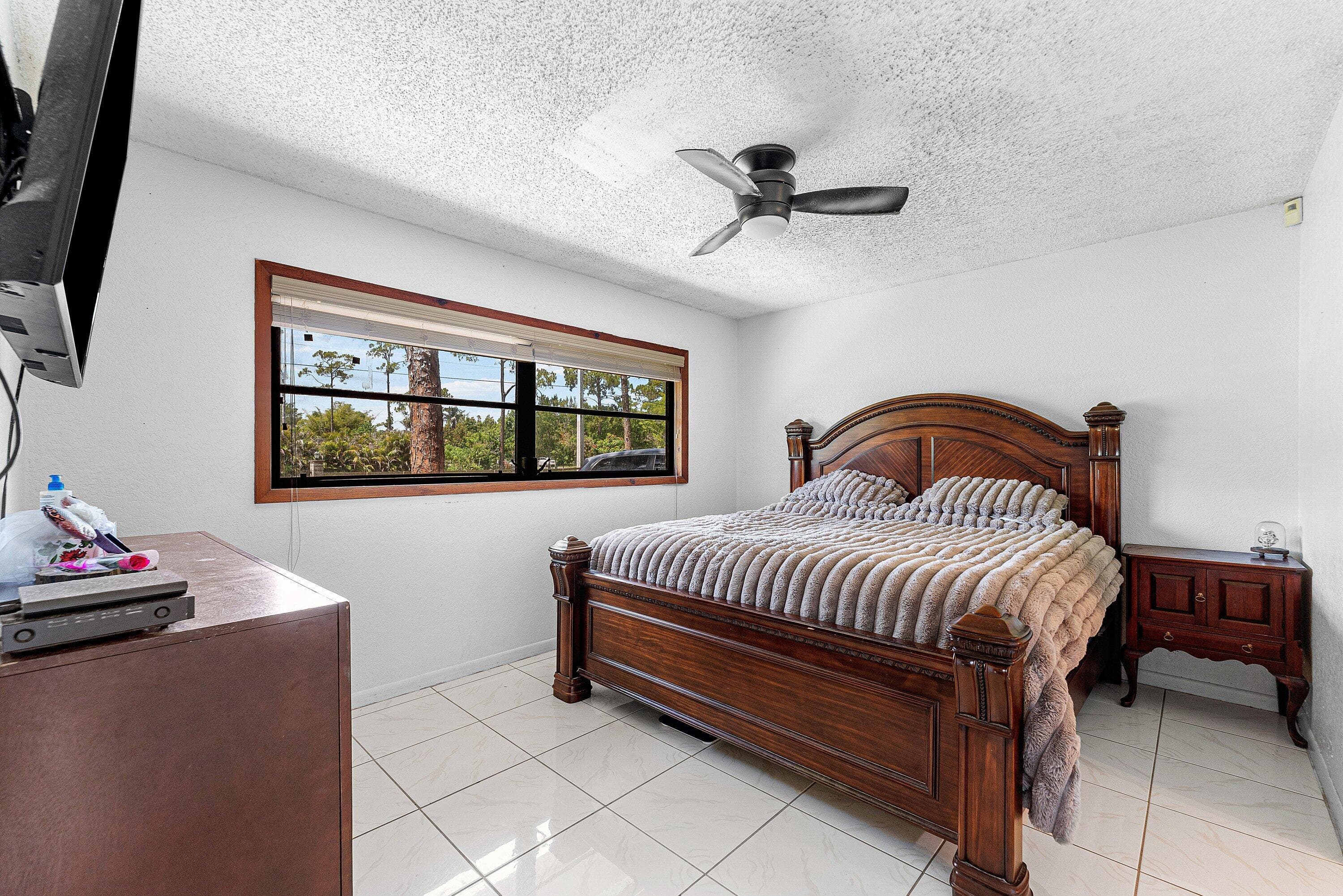 16355 Lancashire Drive E, Loxahatchee, FL 33470 — photo 19 of 29