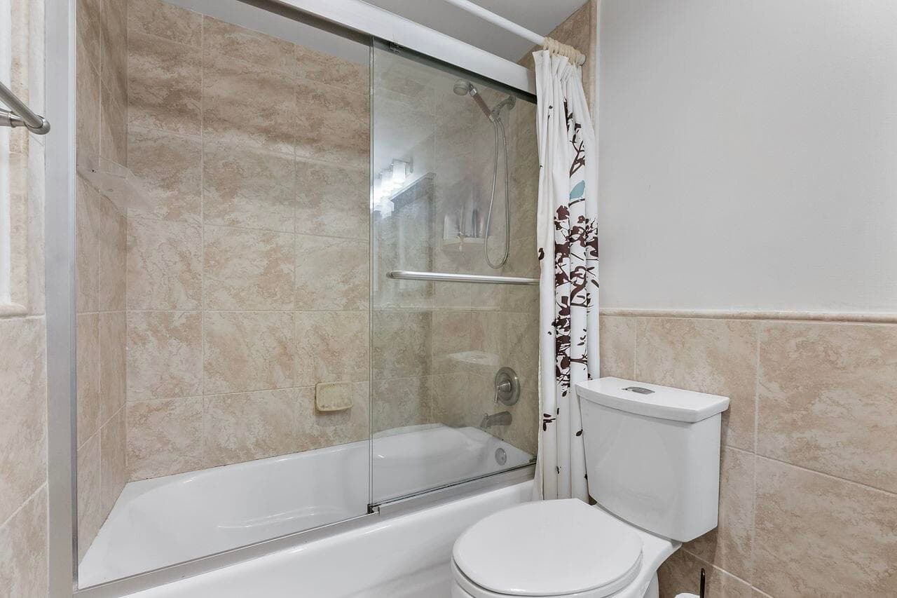 6237 Old Court Road 104, Boca Raton, FL 33433 — photo 22 of 34
