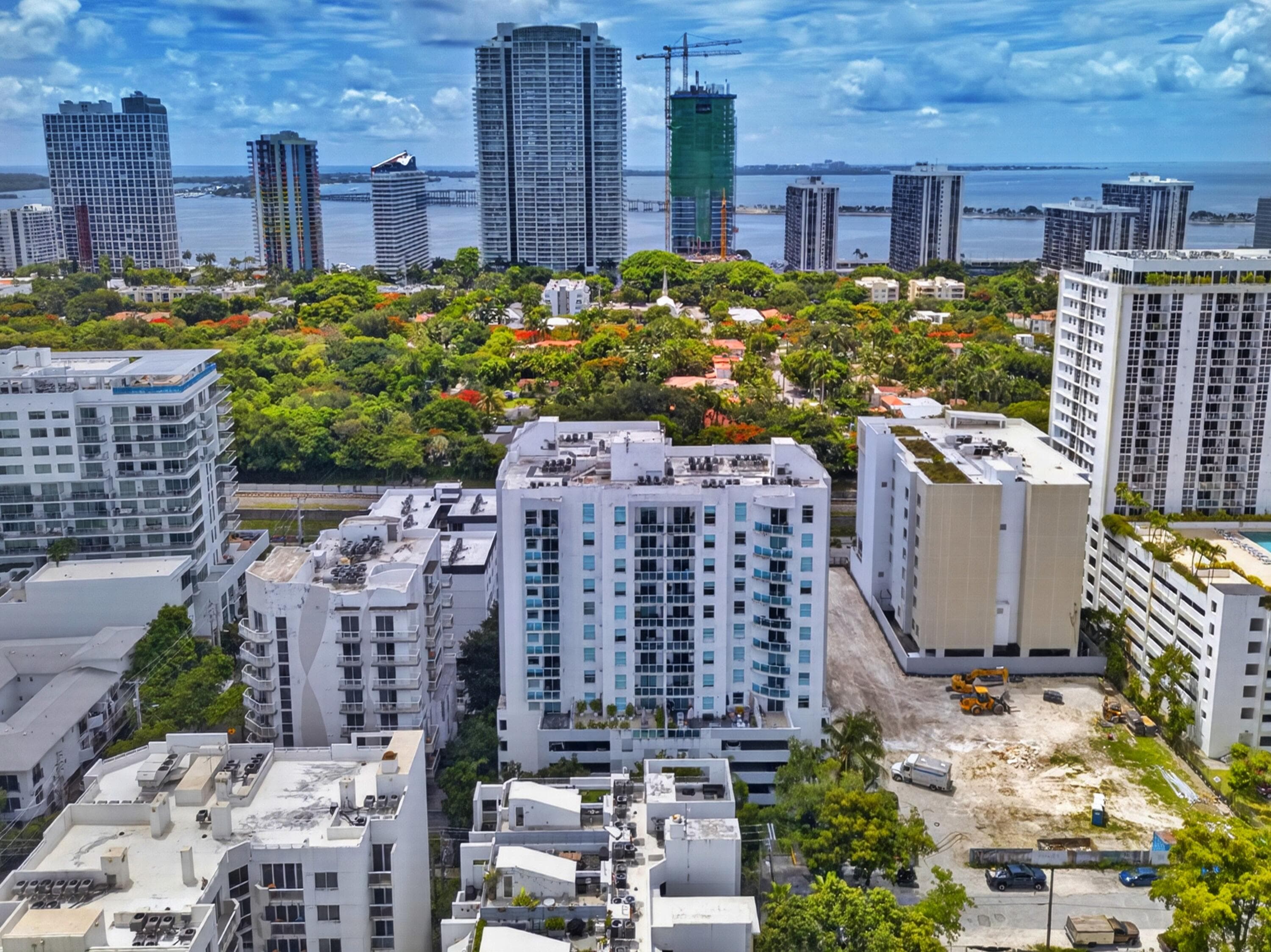 1723 SW 2nd Avenue 909, Miami, FL 33129 — photo 50 of 53