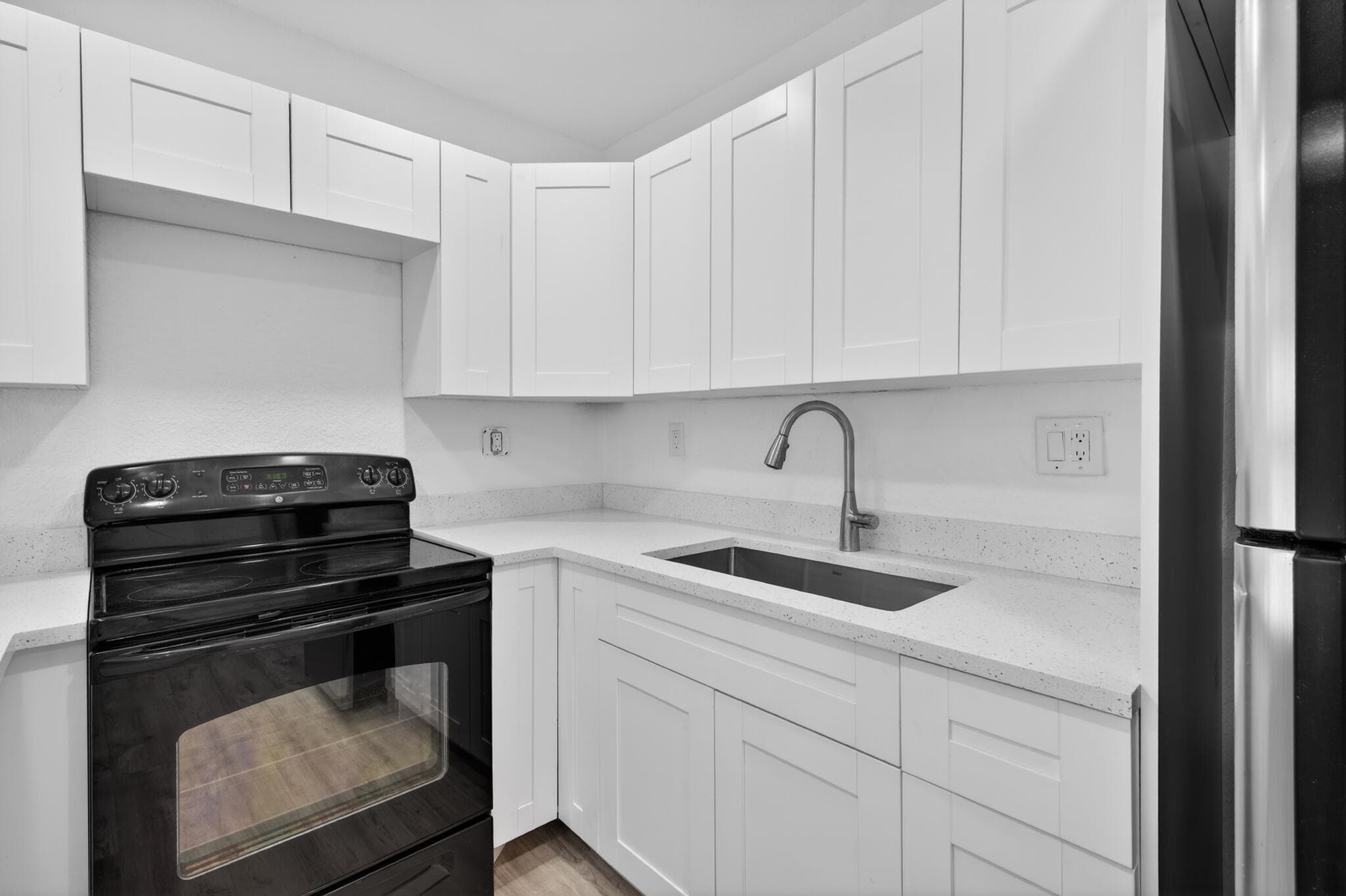 261 NE 22nd Street, Pompano Beach, FL 33060 — photo 5 of 14