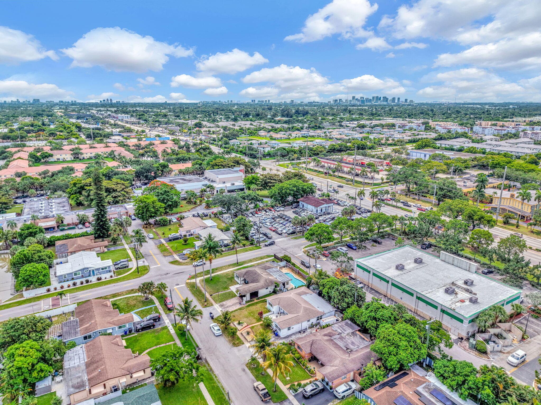 3300 NW 32nd Street, Lauderdale Lakes, FL 33309 — photo 9 of 61