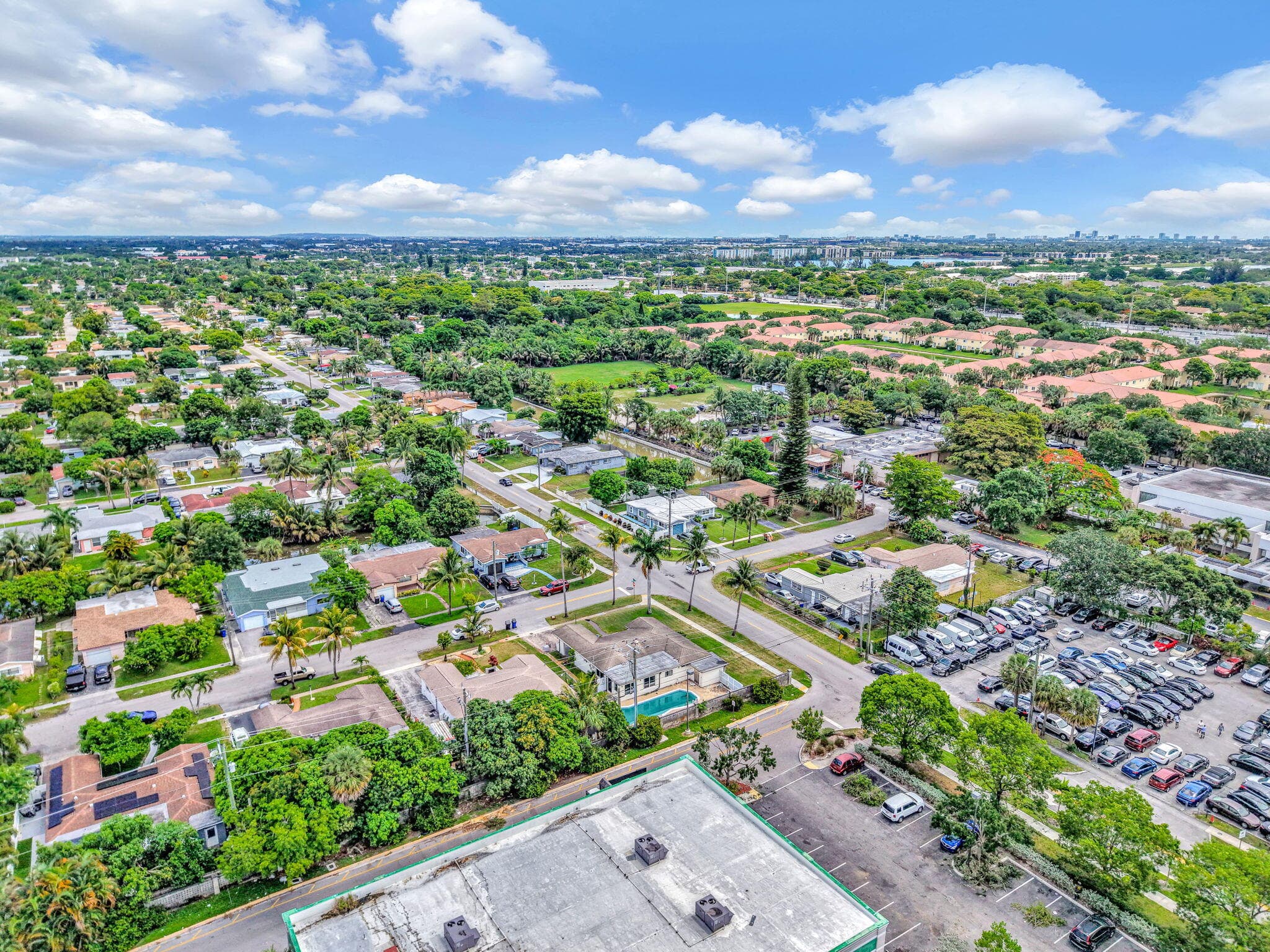 3300 NW 32nd Street, Lauderdale Lakes, FL 33309 — photo 11 of 61