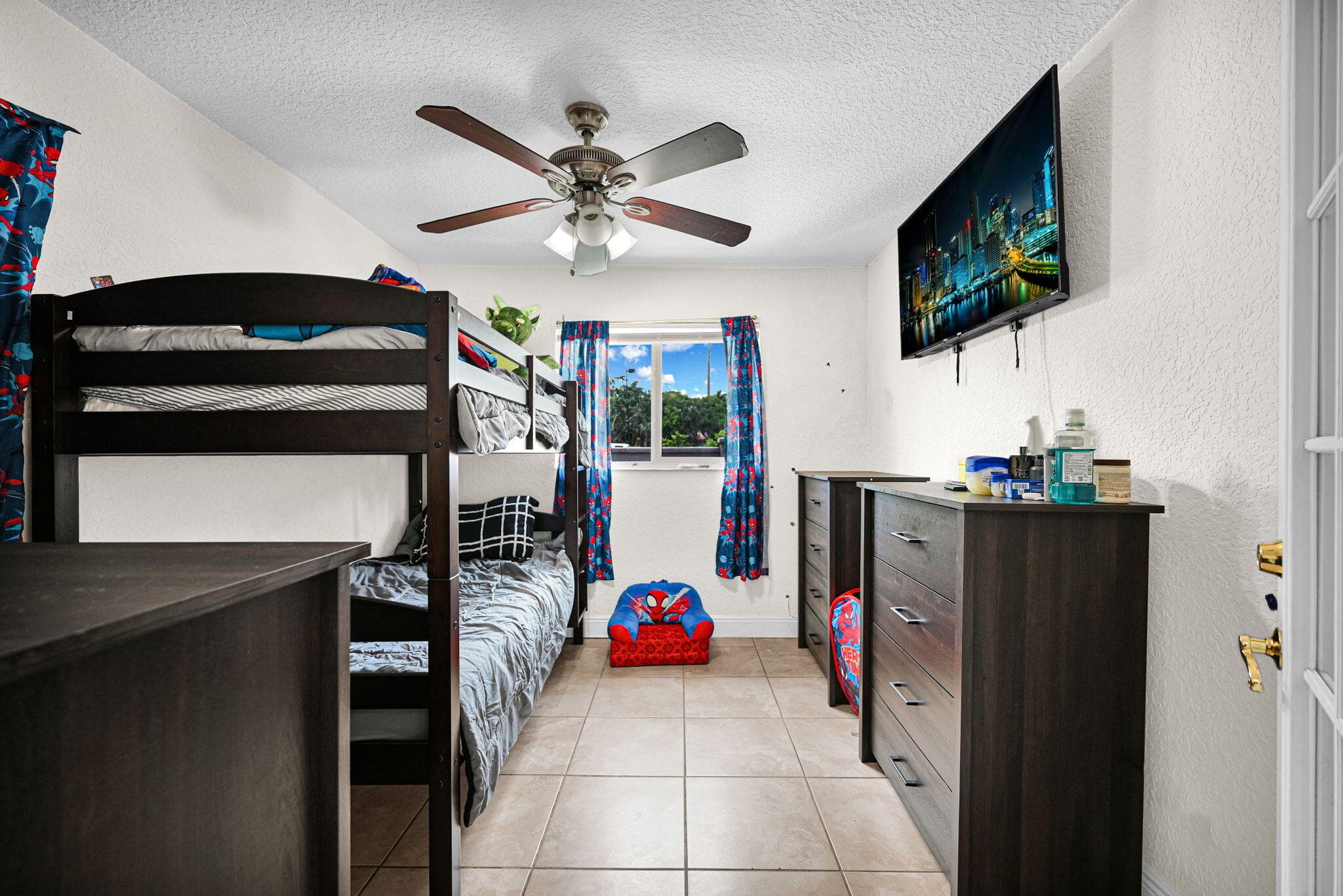3300 NW 32nd Street, Lauderdale Lakes, FL 33309 — photo 28 of 61