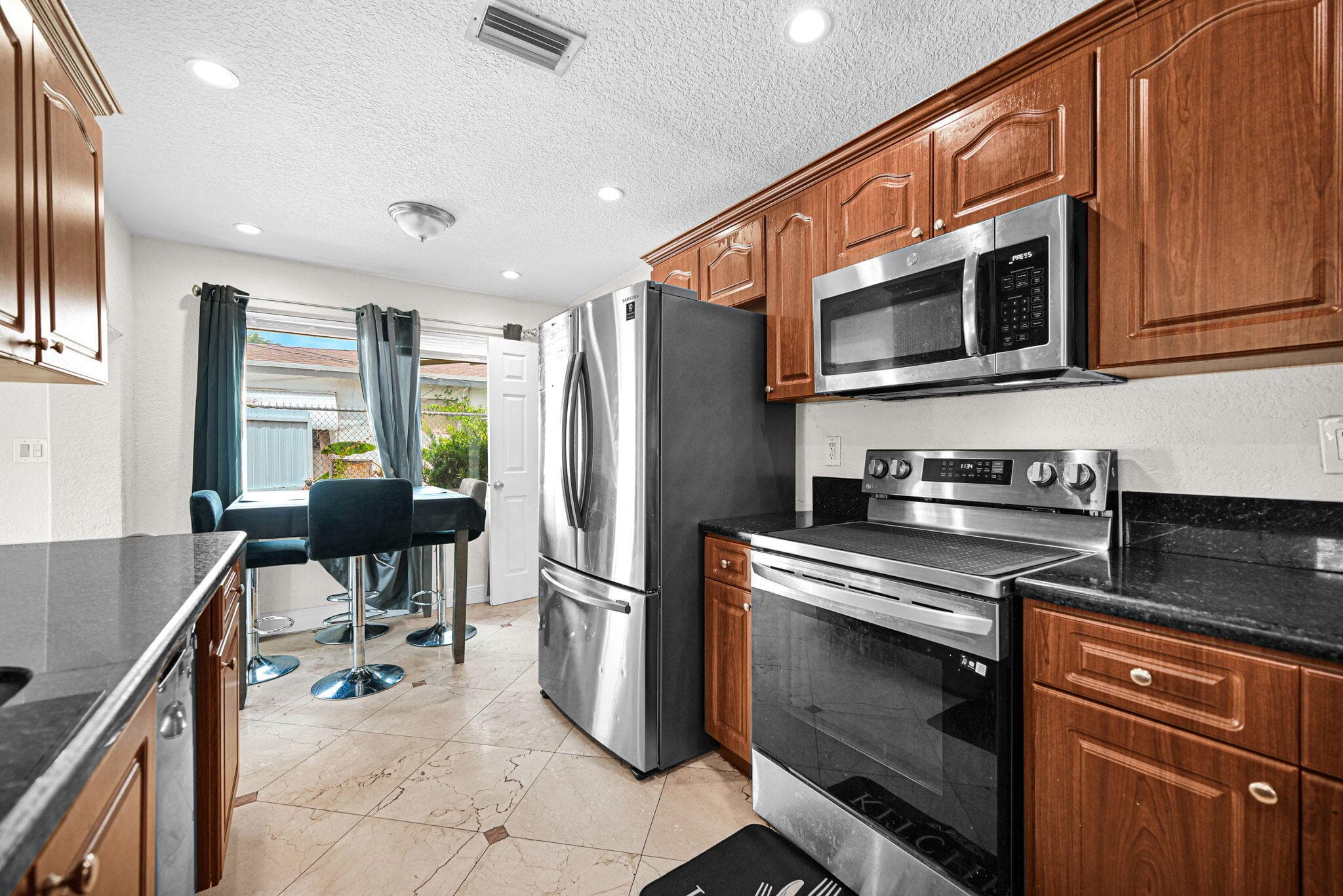 3300 NW 32nd Street, Lauderdale Lakes, FL 33309 — photo 44 of 61