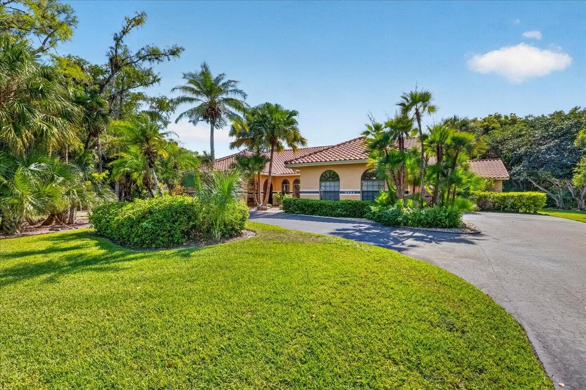 5044 NW 81st Avenue, Coral Springs, FL 33067 — photo 3 of 58