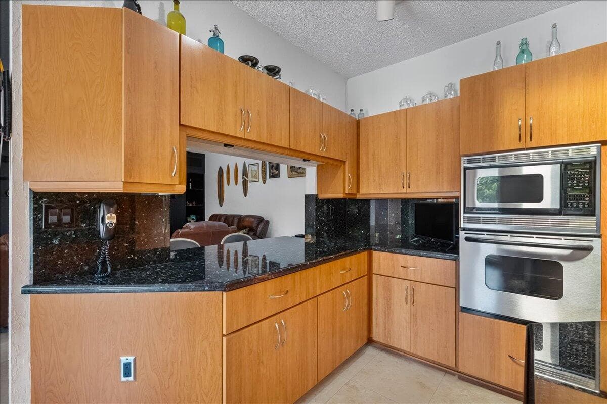 5044 NW 81st Avenue, Coral Springs, FL 33067 — photo 19 of 58