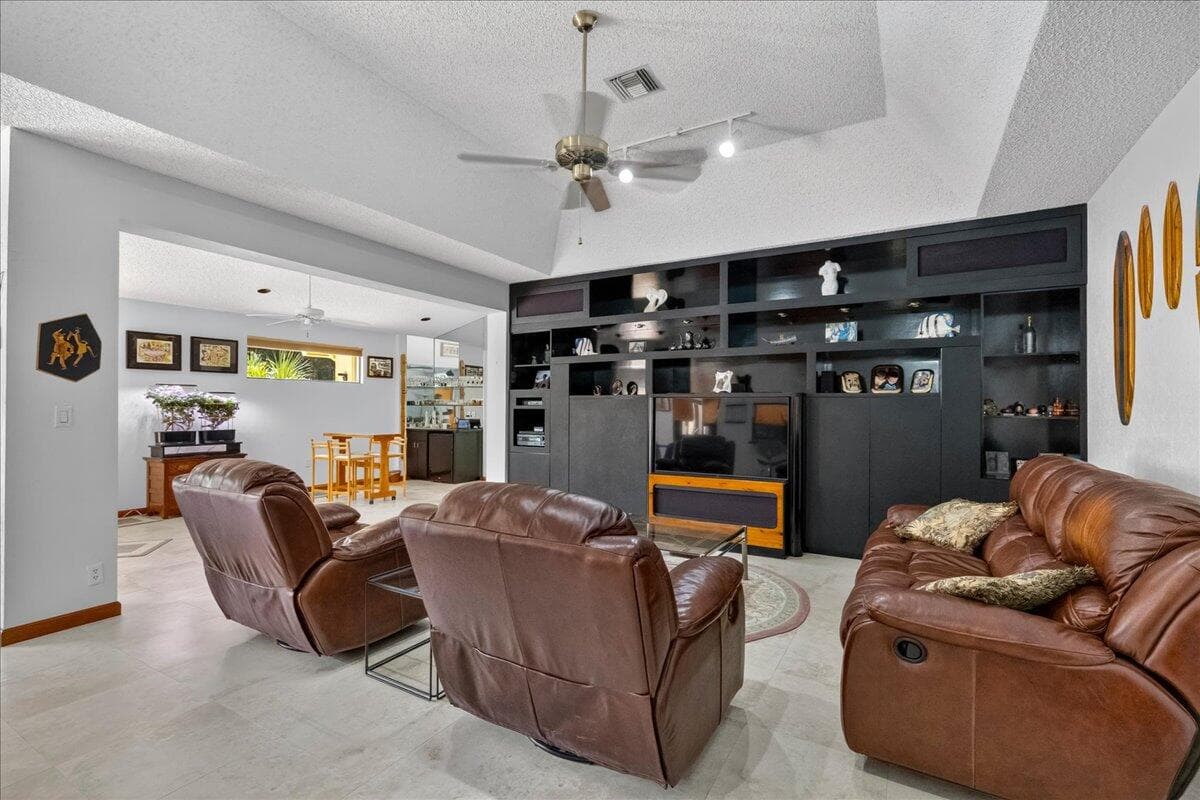 5044 NW 81st Avenue, Coral Springs, FL 33067 — photo 25 of 58