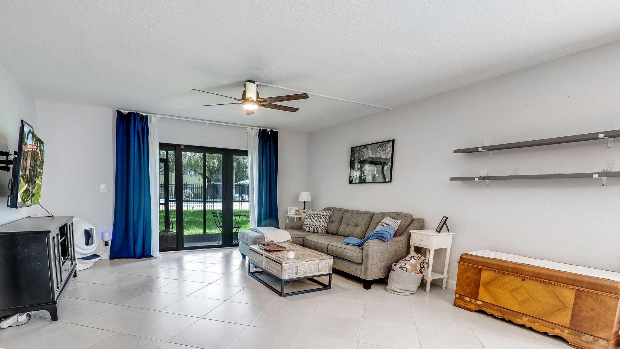 303 Lakeview Drive 102, Weston, FL 33326 — photo 23 of 34