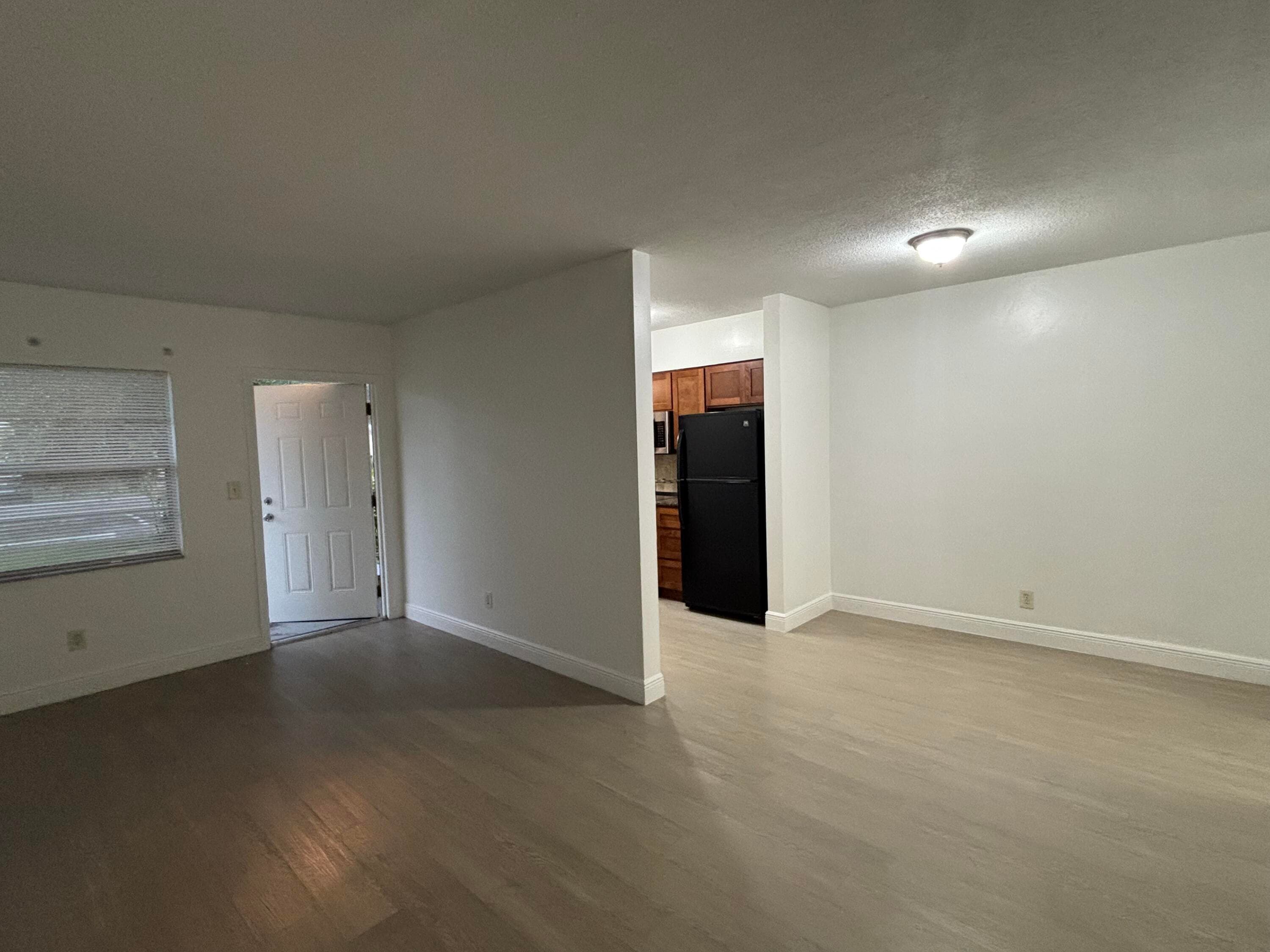 1916 SW 11th Street 5, Fort Lauderdale, FL 33312 — photo 4 of 12