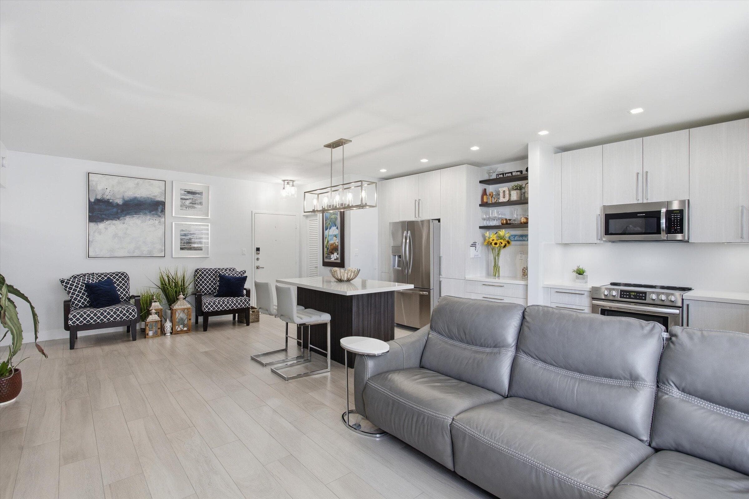 4747 Collins Avenue 1109, Miami Beach, FL 33140 — photo 13 of 47