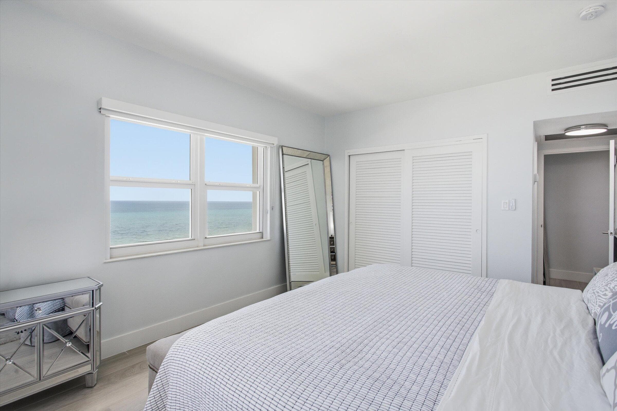 4747 Collins Avenue 1109, Miami Beach, FL 33140 — photo 18 of 47