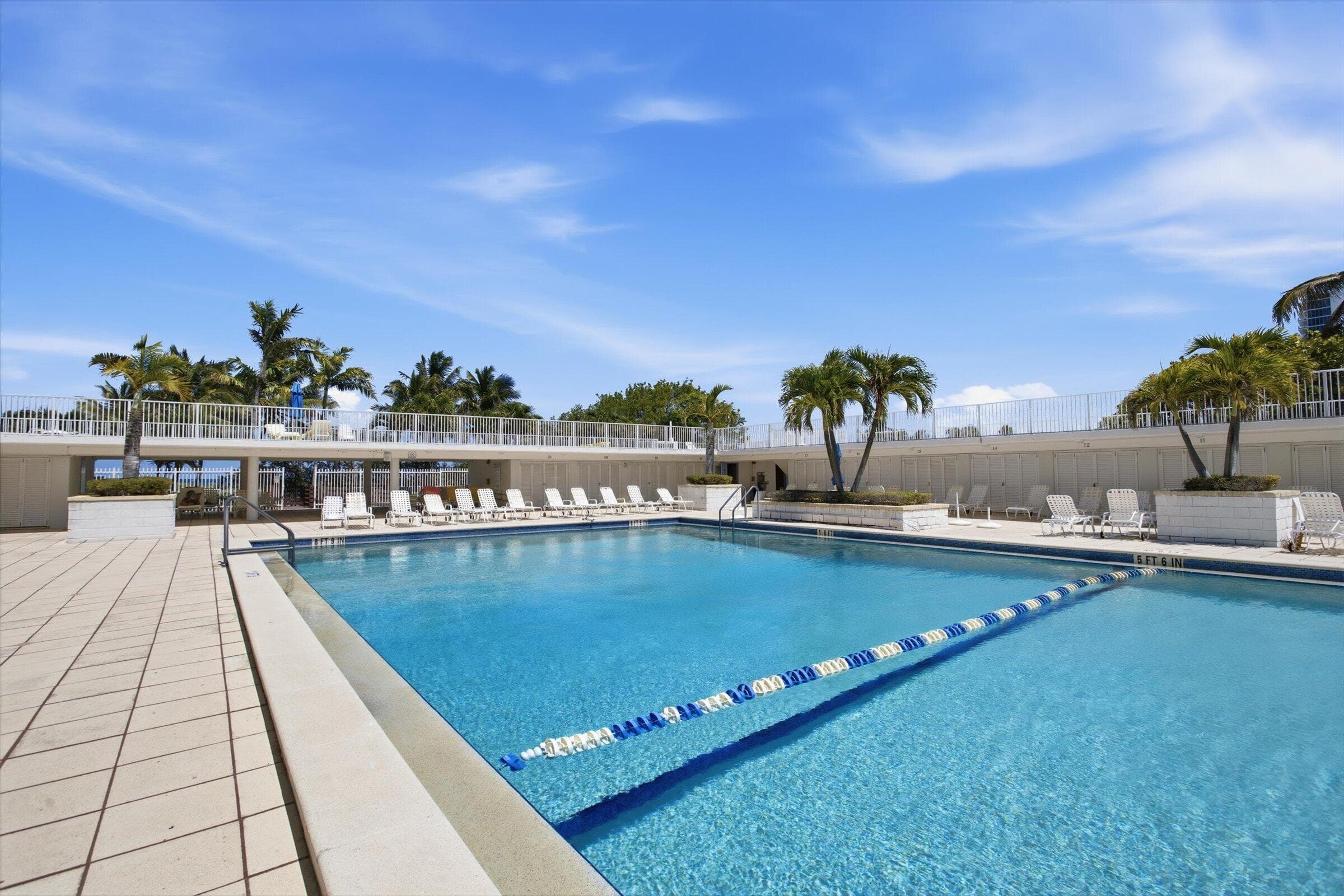 4747 Collins Avenue 1109, Miami Beach, FL 33140 — photo 36 of 47