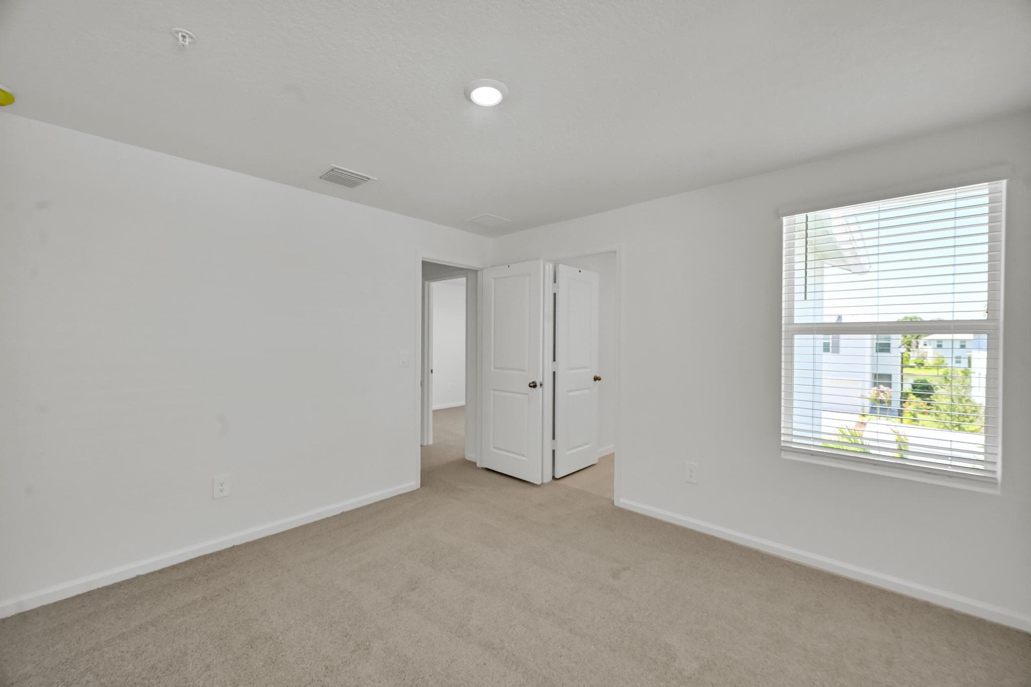 636 Salisbury Circle, Fort Pierce, FL 34982 — photo 15 of 46