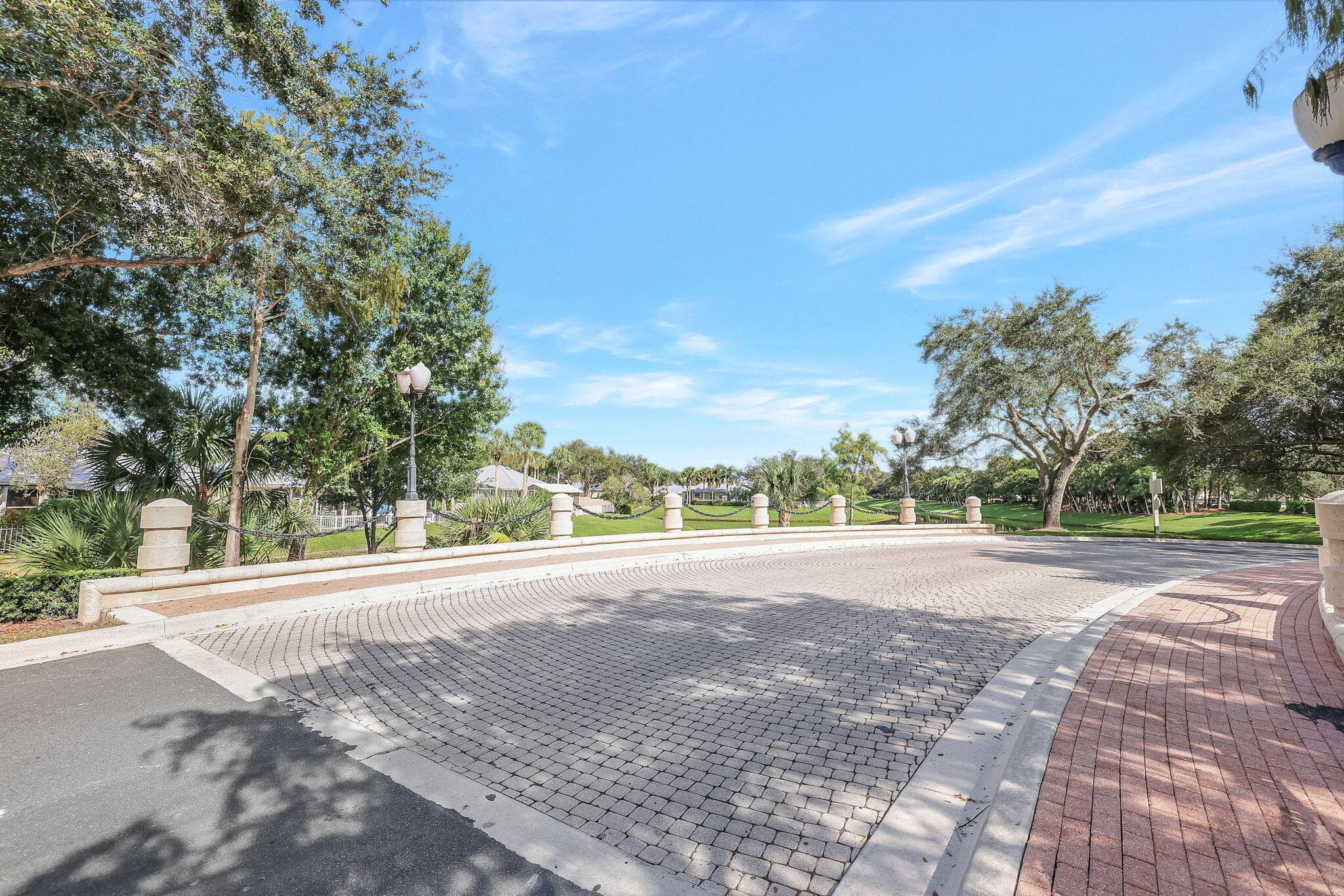 2433 SW Danbury Lane, Palm City, FL 34990 — photo 8 of 45
