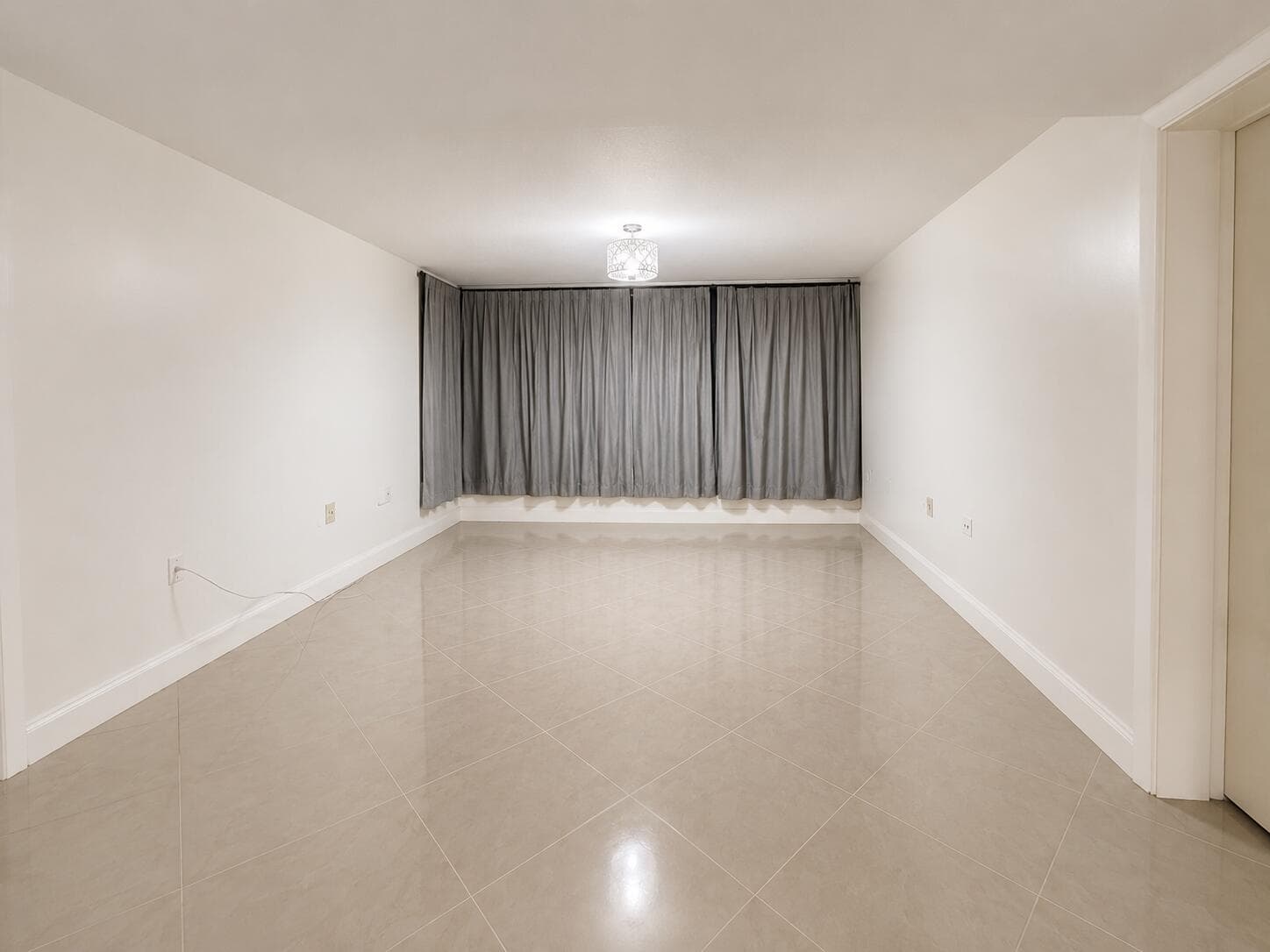 3516 Whitehall Drive 105, West Palm Beach, FL 33401 — photo 6 of 9