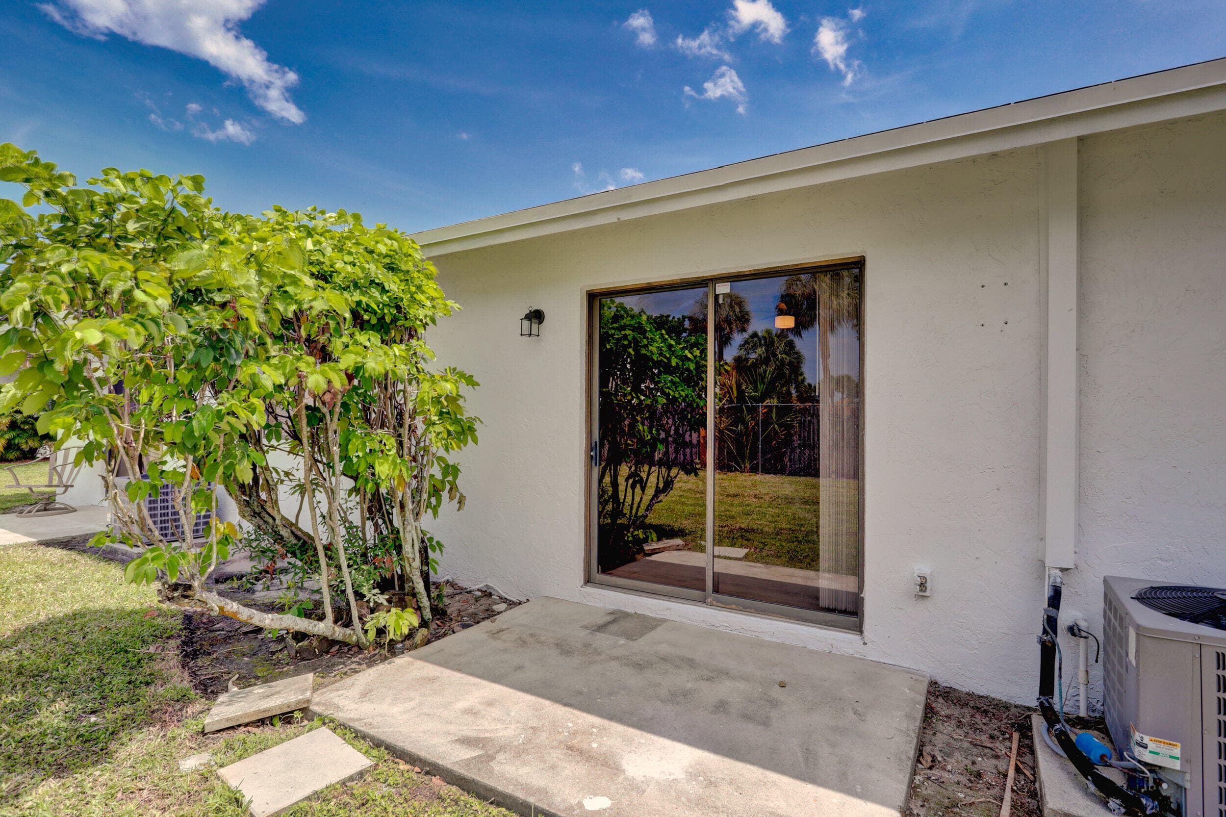 9186 Roan Lane, West Palm Beach, FL 33403 — photo 12 of 23