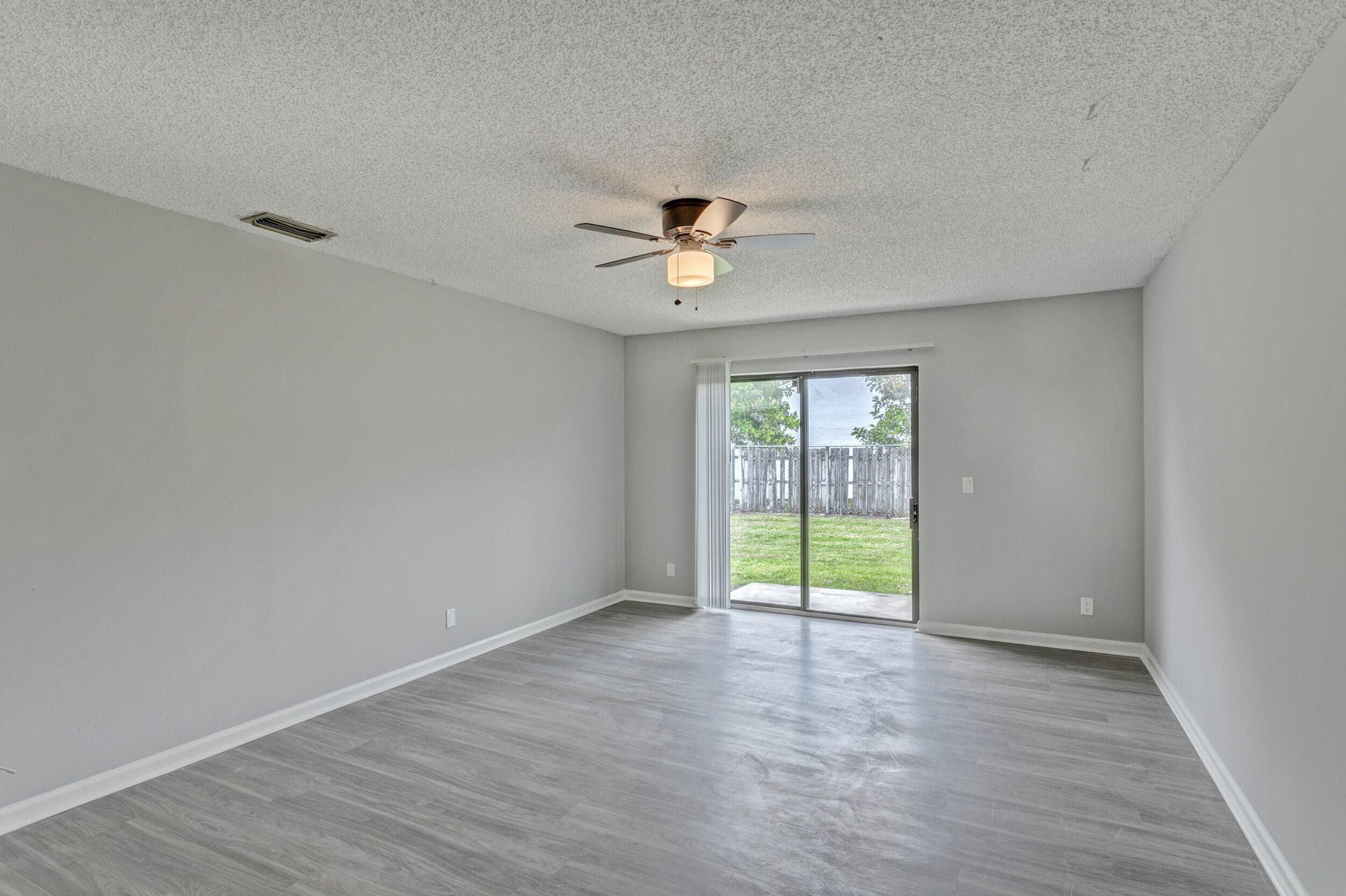 9186 Roan Lane, West Palm Beach, FL 33403 — photo 13 of 23