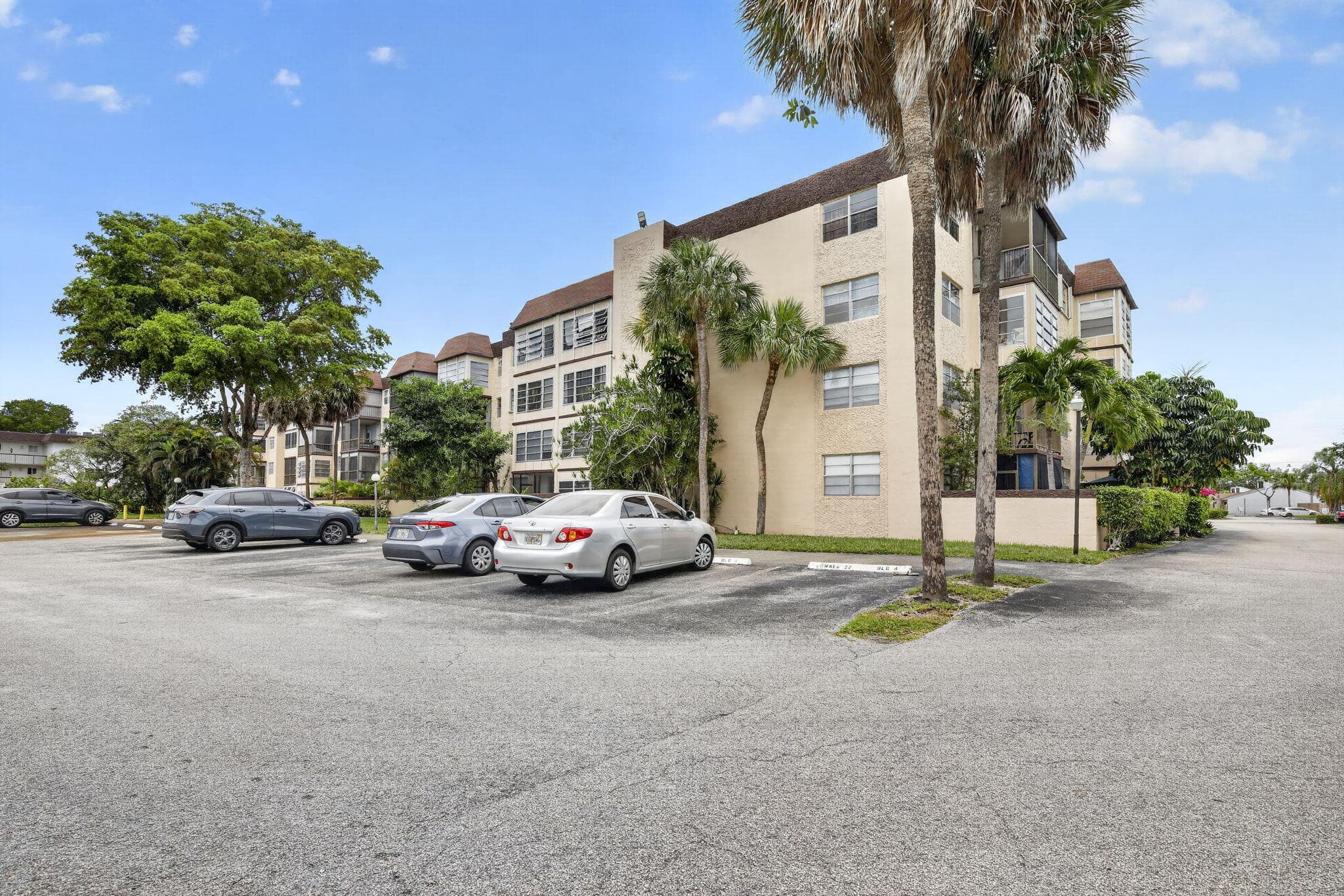 7300 NW 17th Street 207, Plantation, FL 33313 — photo 22 of 24