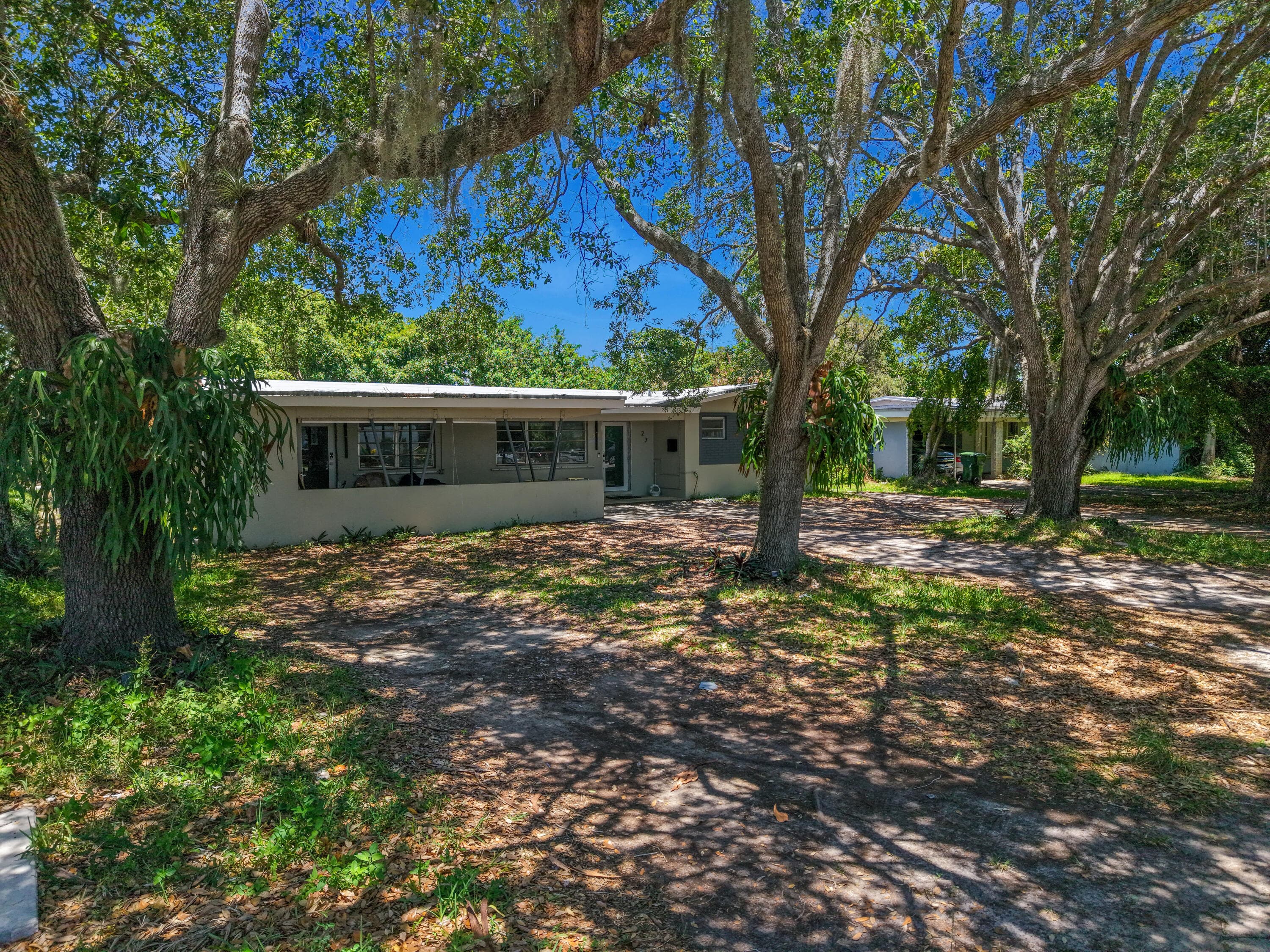 27 NE 18th Street, Homestead, FL 33030 — photo 6 of 33