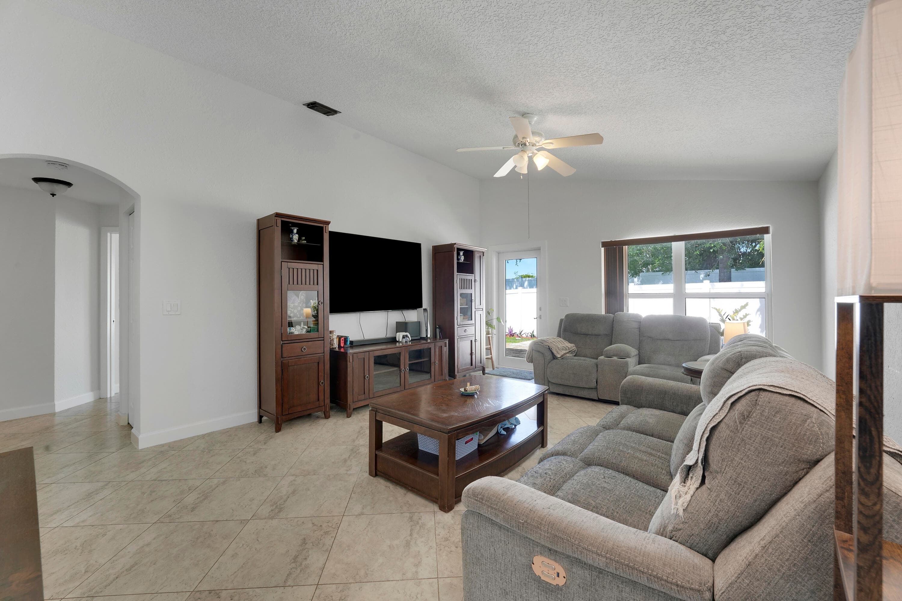 1017 Fosters Mill Road, Boynton Beach, FL 33436 — photo 23 of 44