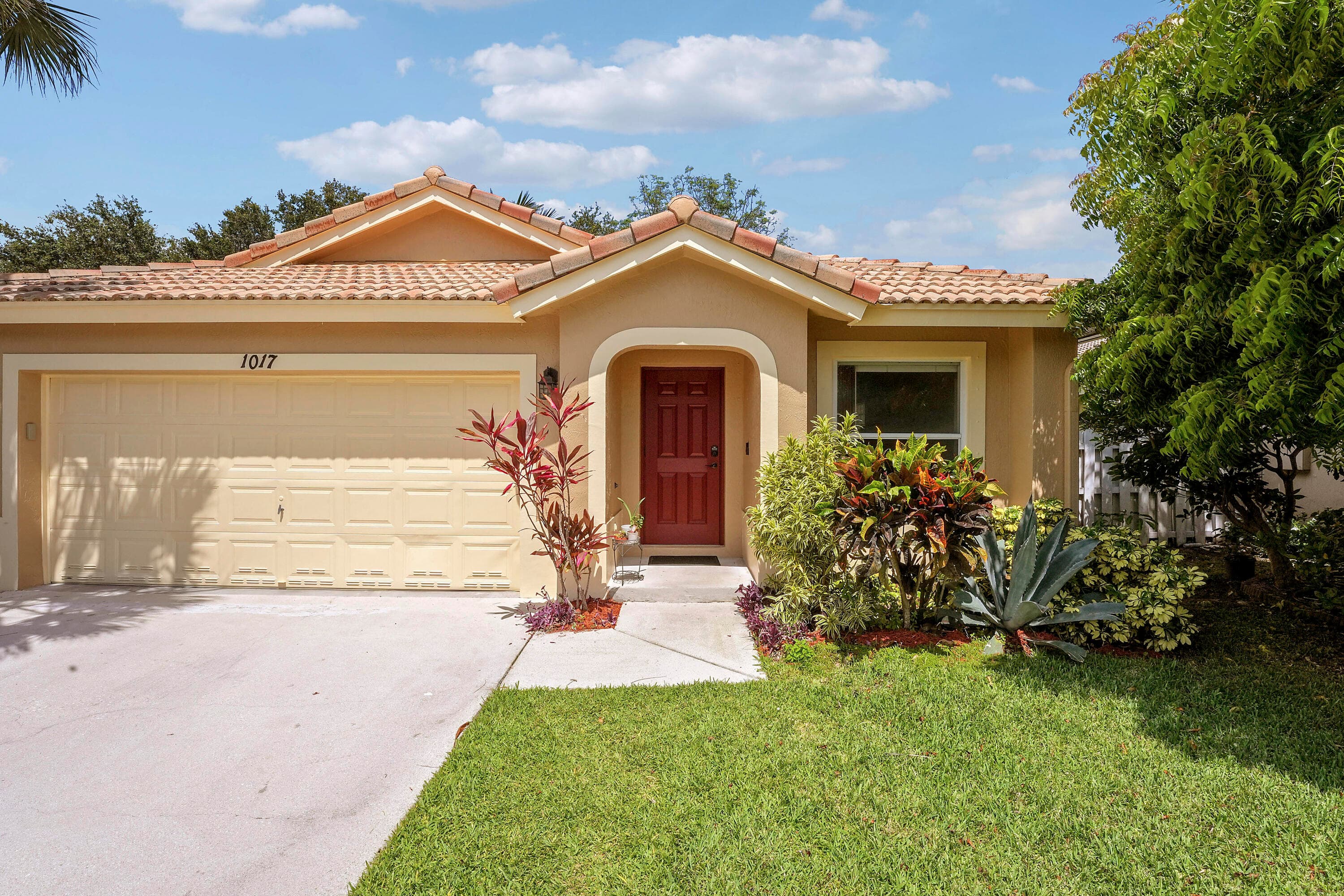 1017 Fosters Mill Road, Boynton Beach, FL 33436 — photo 41 of 44