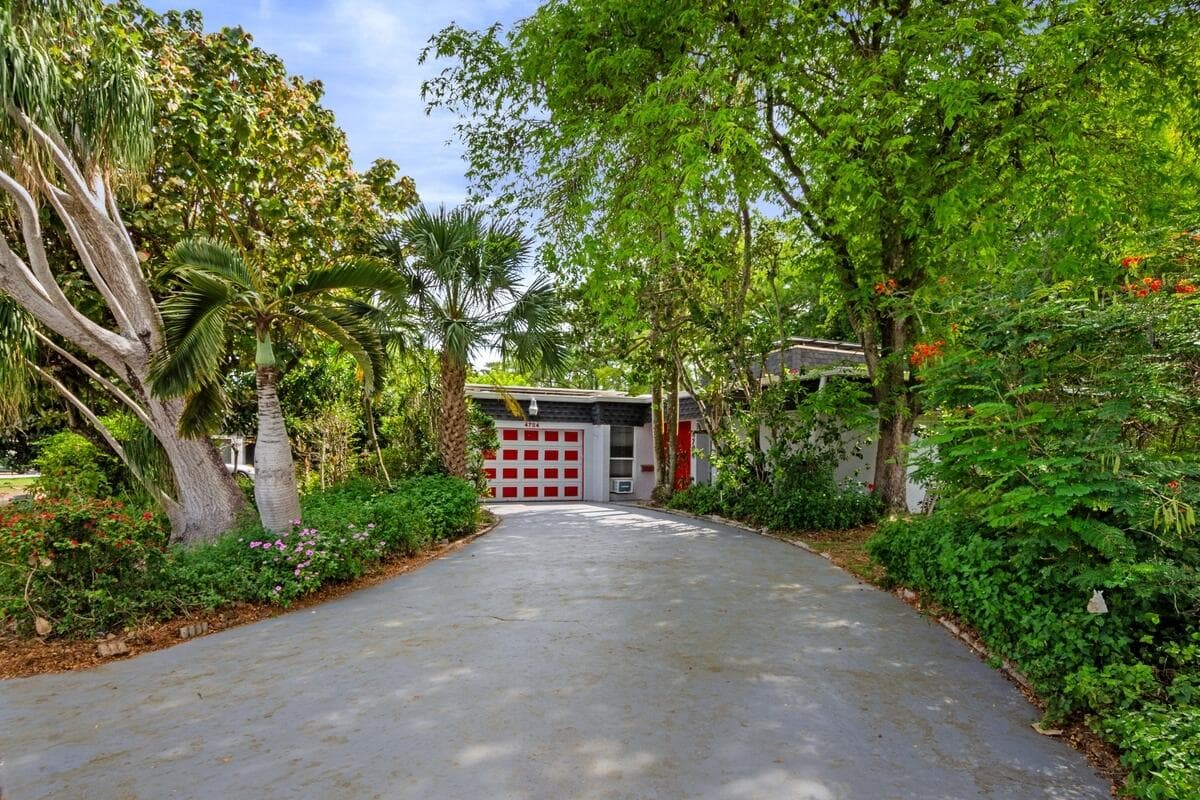 4704 Queen Palm Lane, Tamarac, FL 33319 — photo 23 of 24