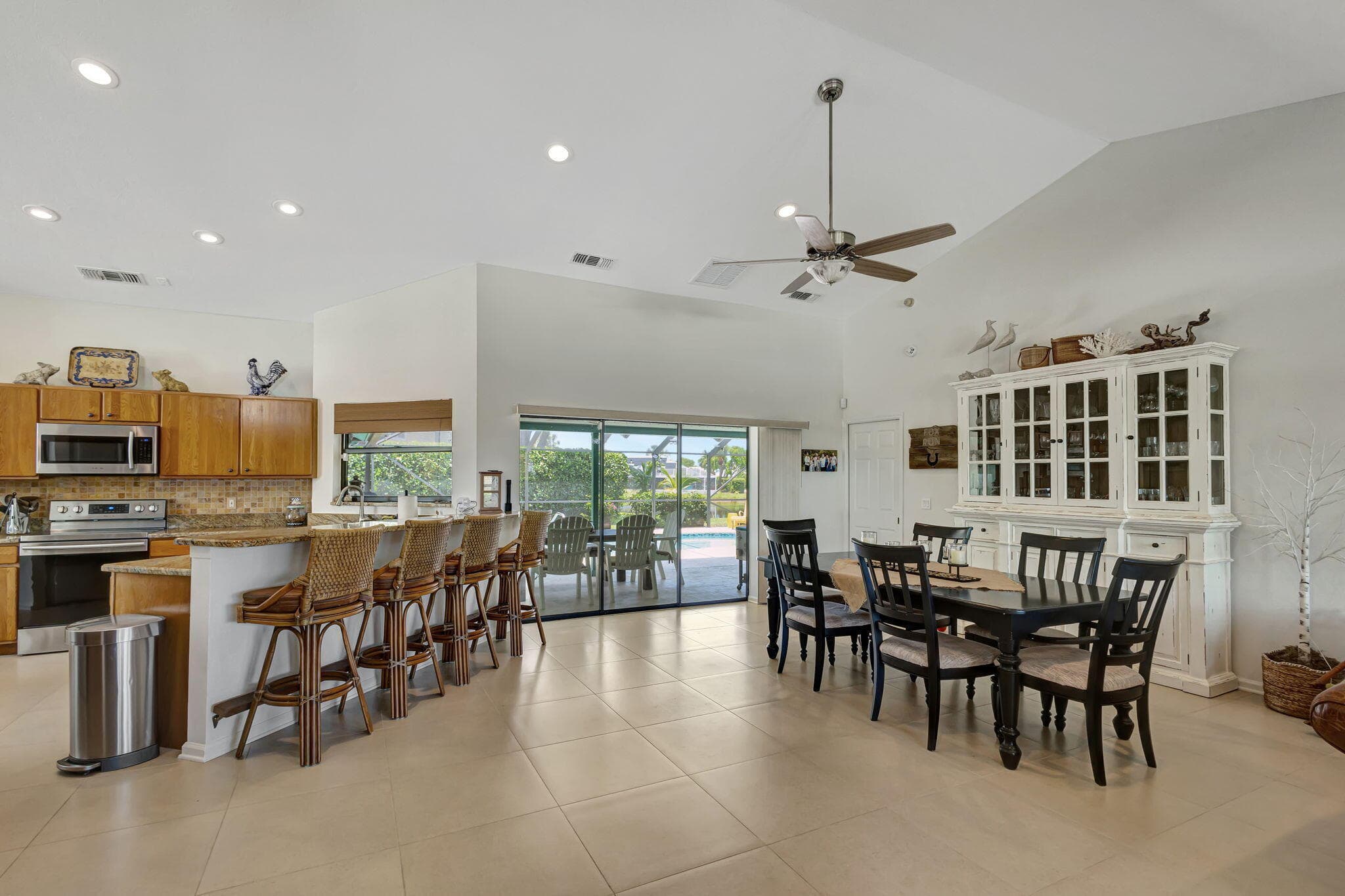 10705 SE Seabreeze Court, Hobe Sound, FL 33455 — photo 24 of 76