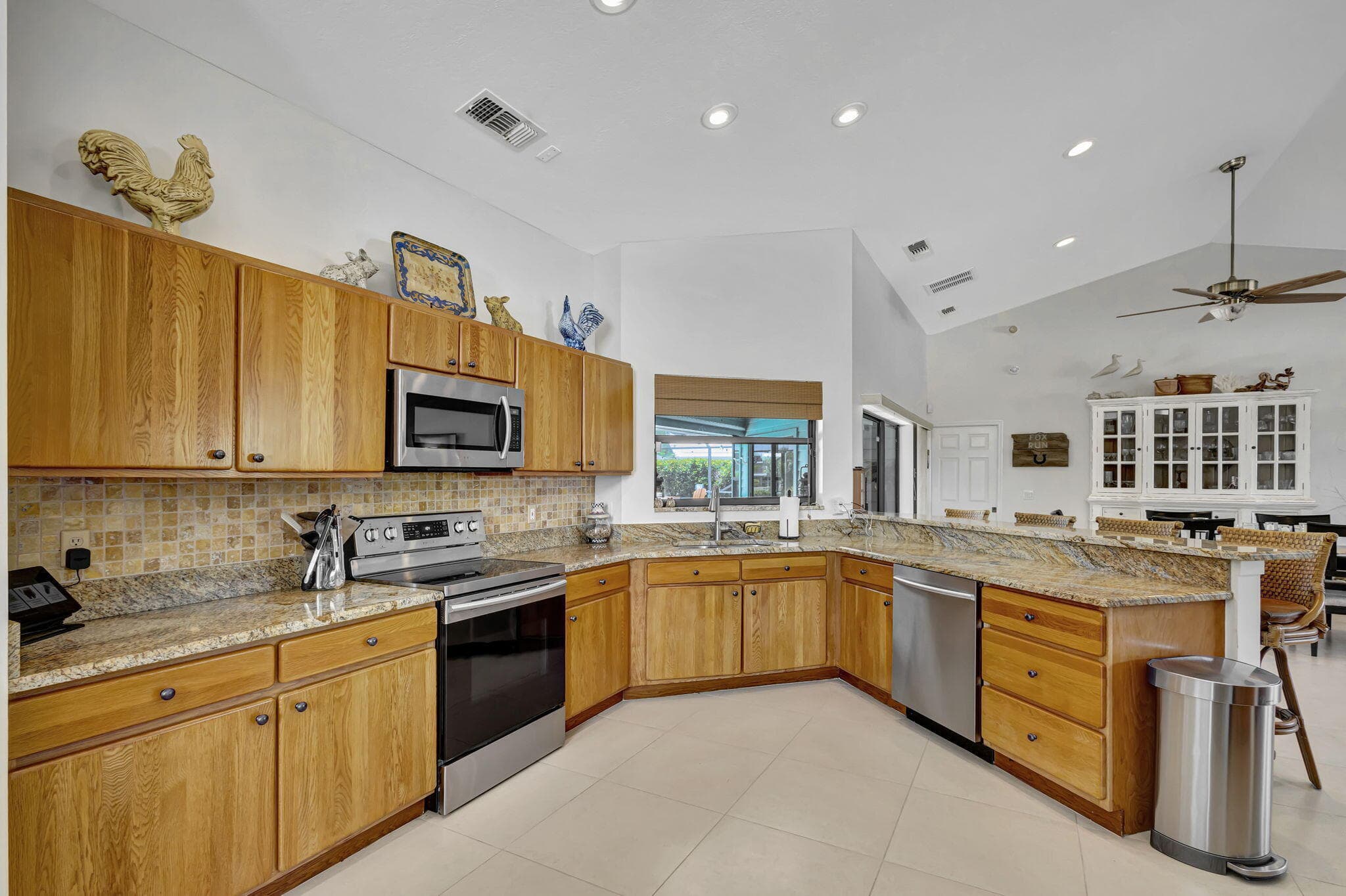 10705 SE Seabreeze Court, Hobe Sound, FL 33455 — photo 26 of 76