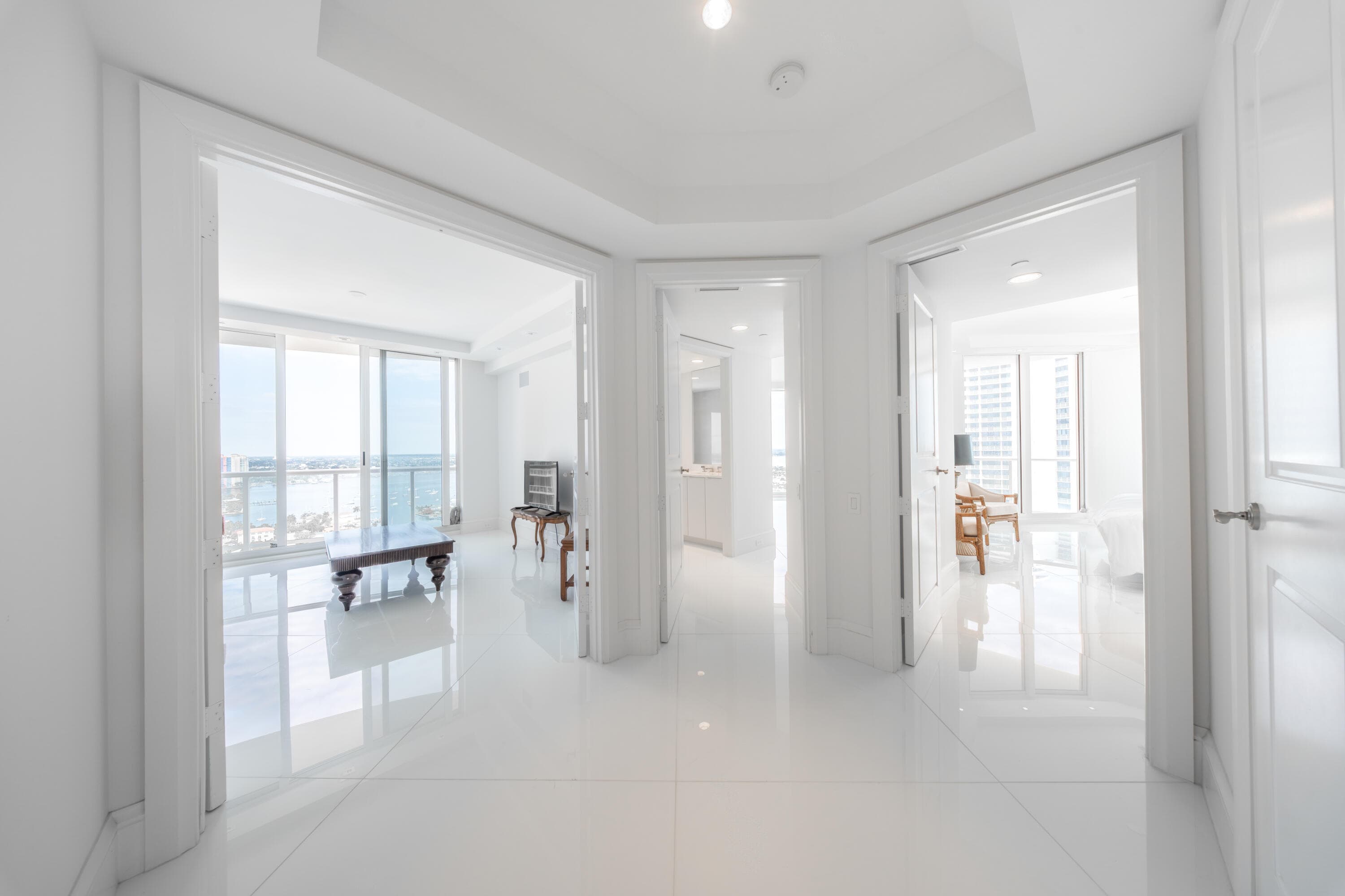 Condominium in Riviera Beach — photo 7 of 22