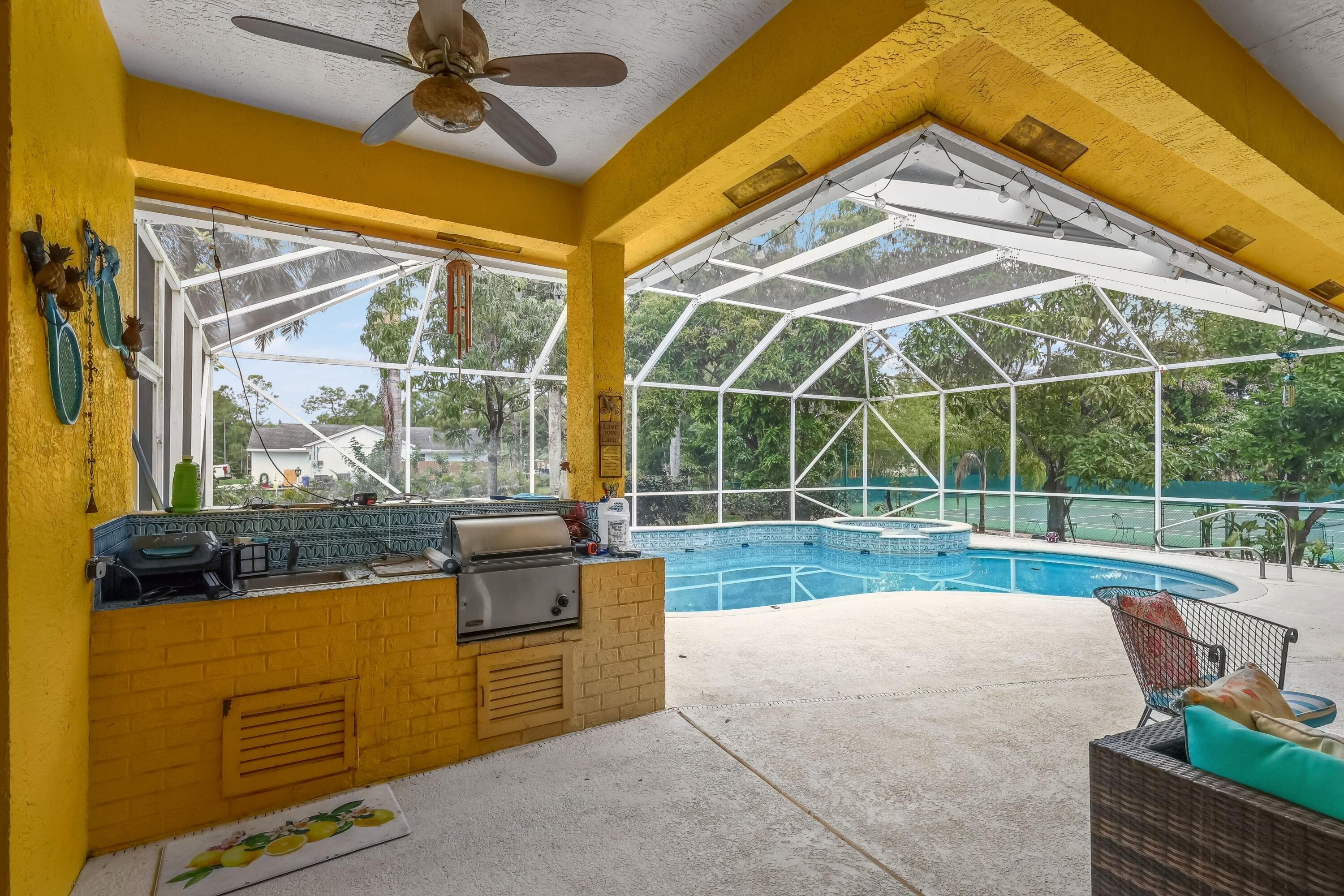 8023 N 120th Ave Avenue N, The Acreage, FL 33412 — photo 3 of 37