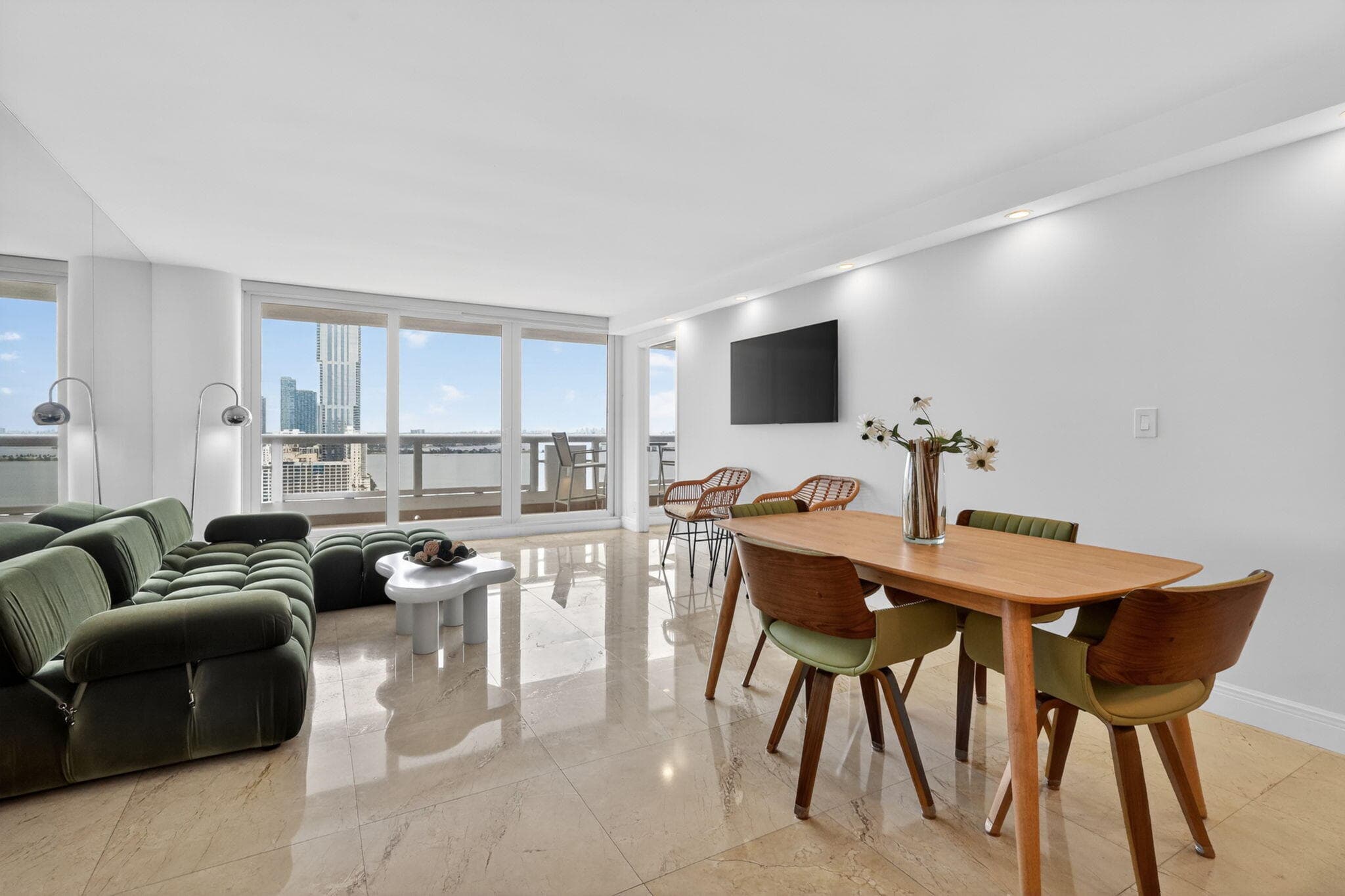 1717 N Bayshore Drive A-2935, Miami, FL 33132 — photo 5 of 68