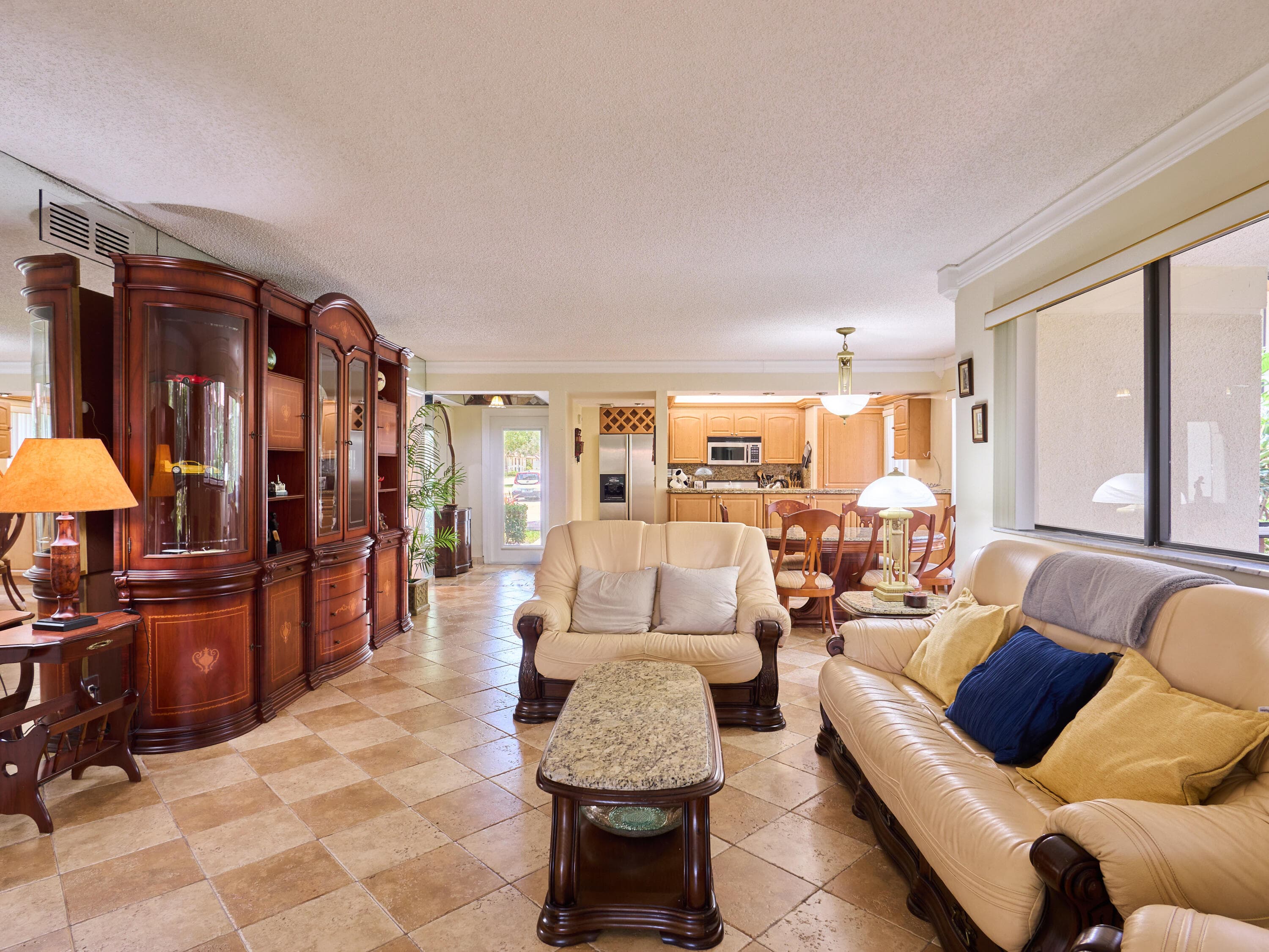 563 Brackenwood Place, Palm Beach Gardens, FL 33418 — photo 9 of 24