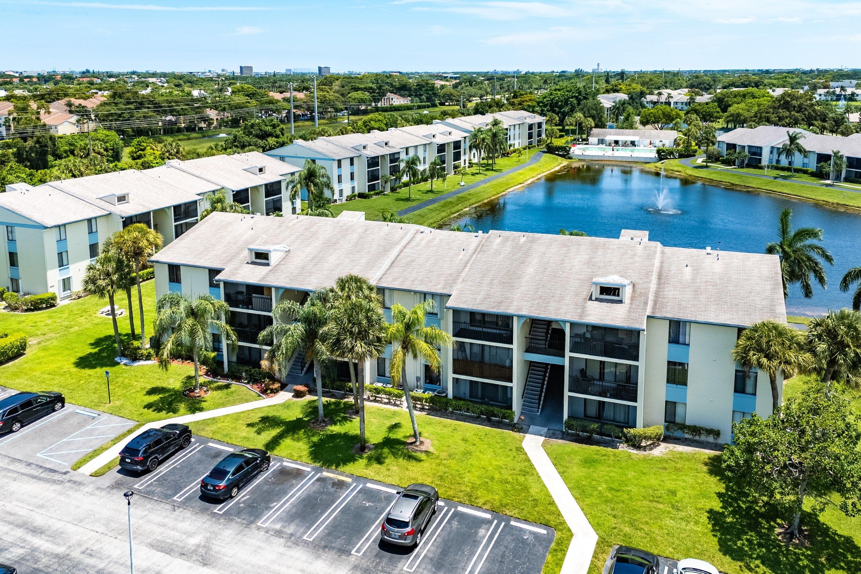 1108 Green Pine Boulevard E1, West Palm Beach, FL 33409 — photo 27 of 43
