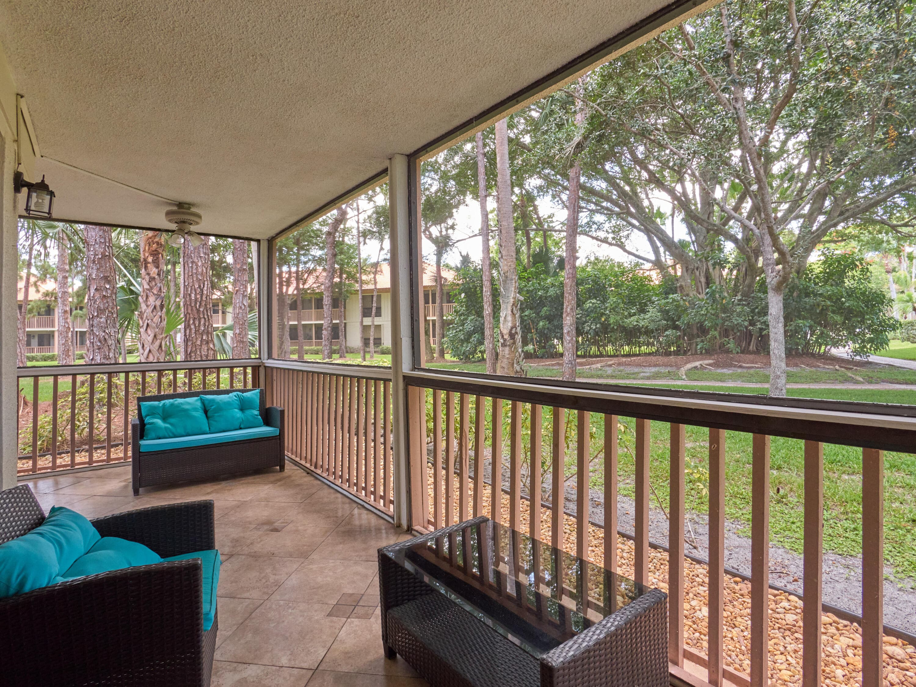 563 Brackenwood Place, Palm Beach Gardens, FL 33418 — photo 7 of 24