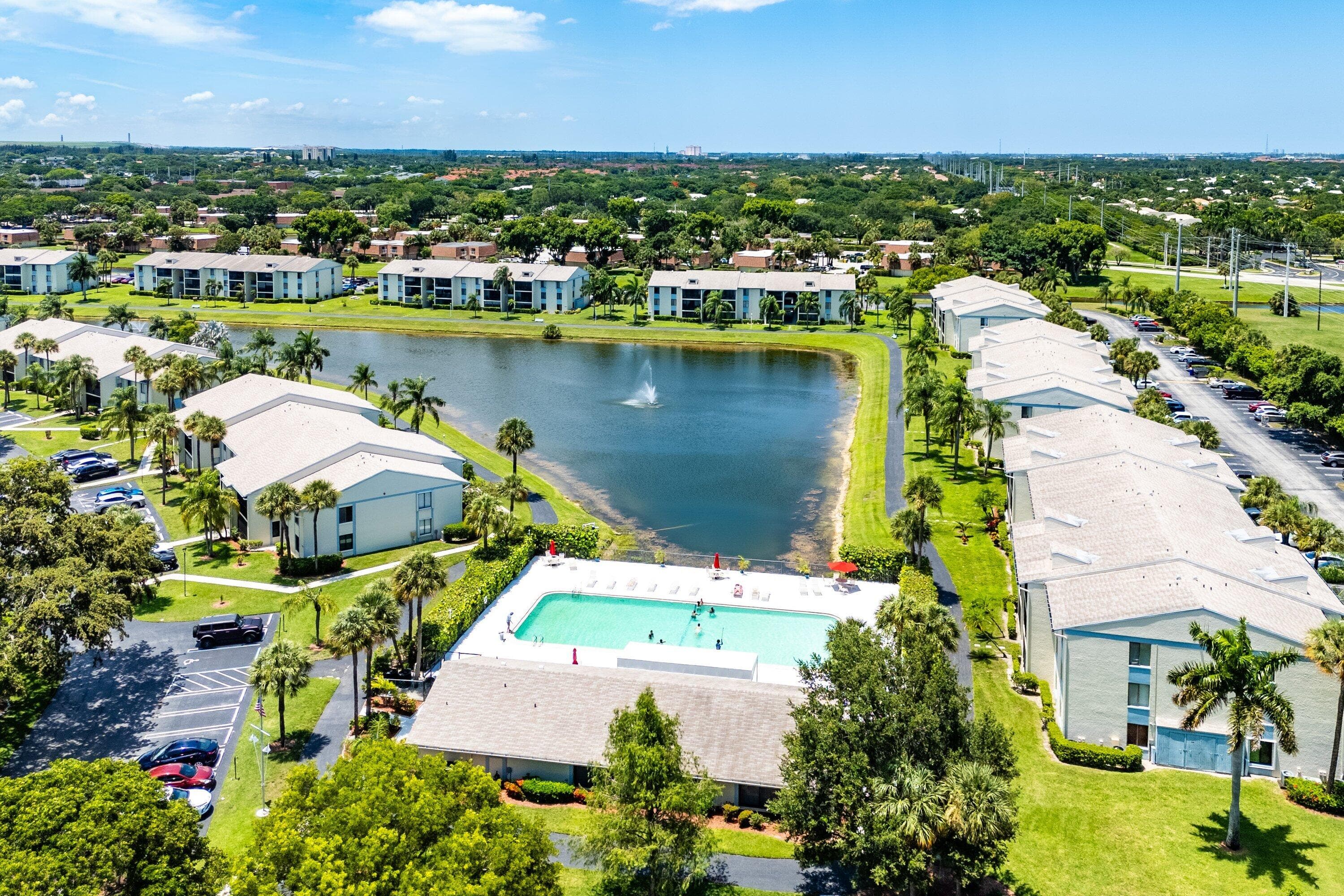 1108 Green Pine Boulevard E1, West Palm Beach, FL 33409 — photo 40 of 43