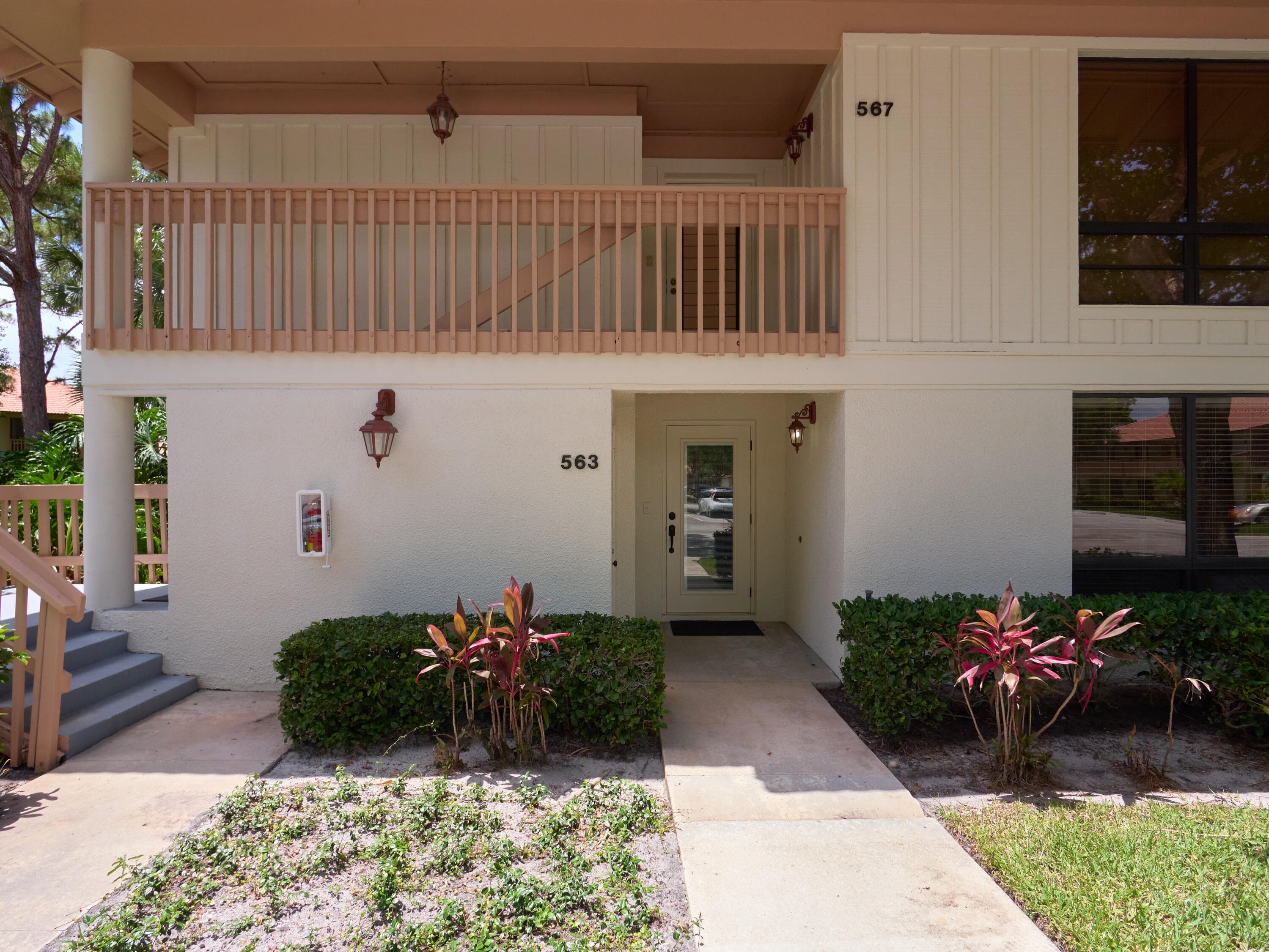 563 Brackenwood Place, Palm Beach Gardens, FL 33418 — photo 21 of 24