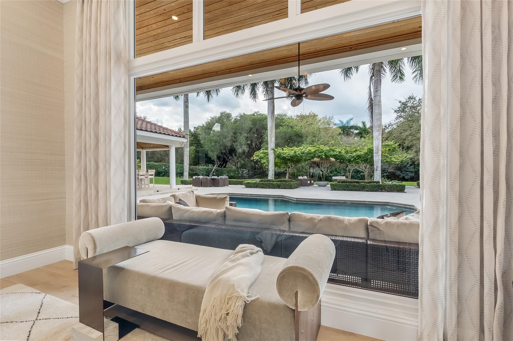 2825 Hackney Road, Weston, FL 33331 — photo 5 of 91